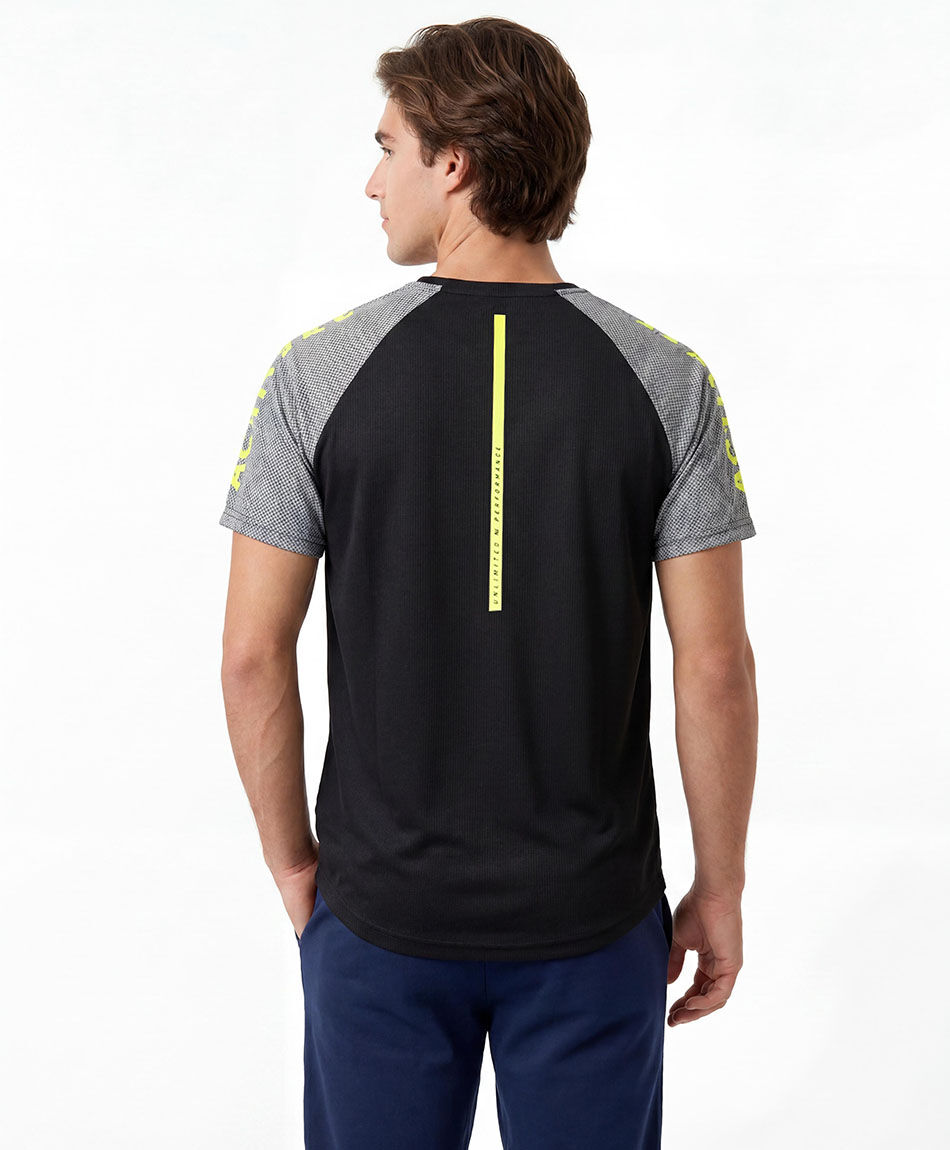 Polera deportiva hombre frase ne&oacute;n