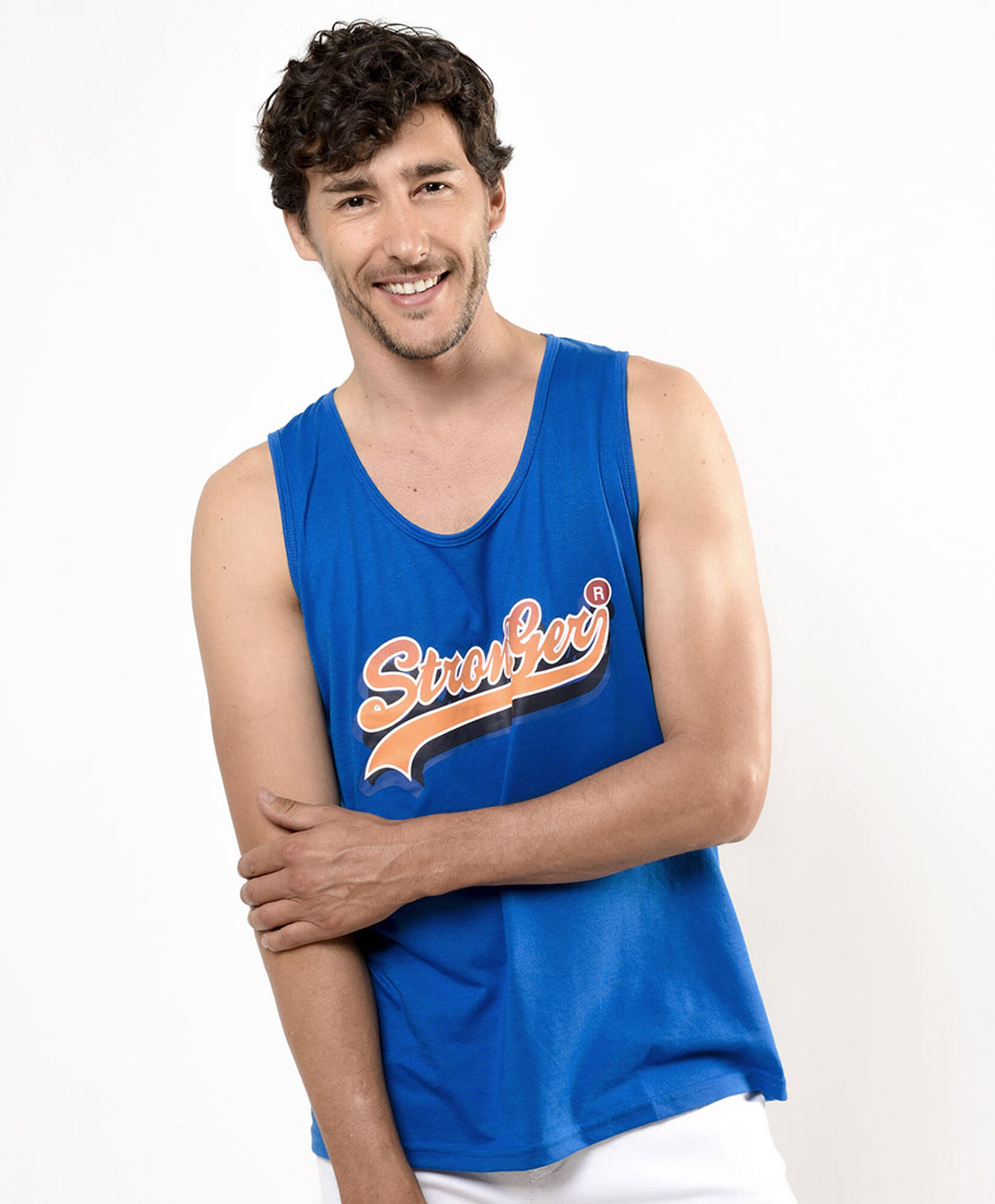 Polera hombre stronger sin mangas Polera hombre stronger sin mangas