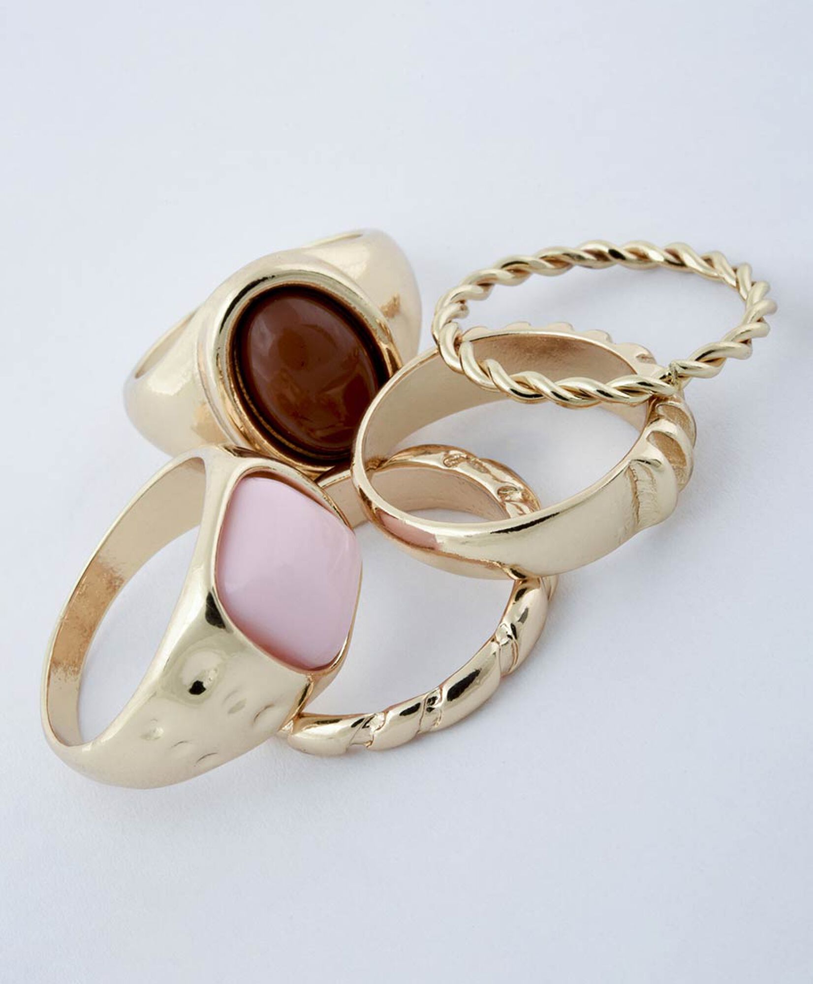 Set de anillos mujer variados dorados 5 piezas Set de anillos mujer variados dorados 5 piezas