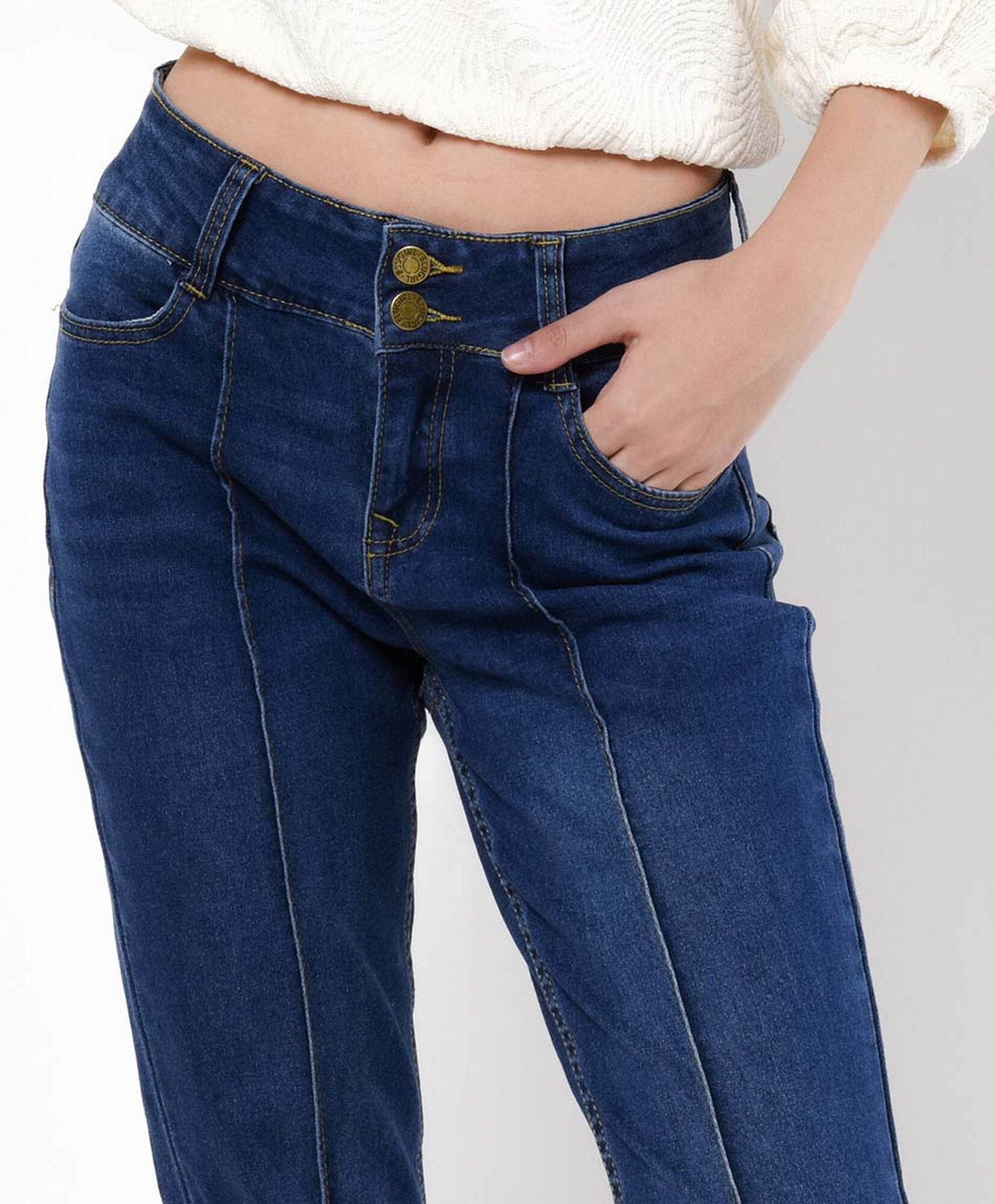 Jeans mujer costuras frontales flare Jeans mujer costuras frontales flare