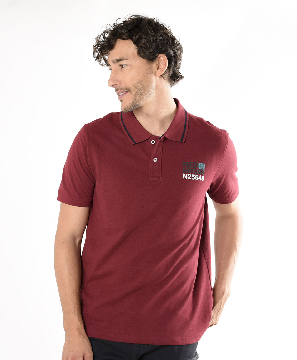 Polera hombre mini print cuello piqu&eacute; colores