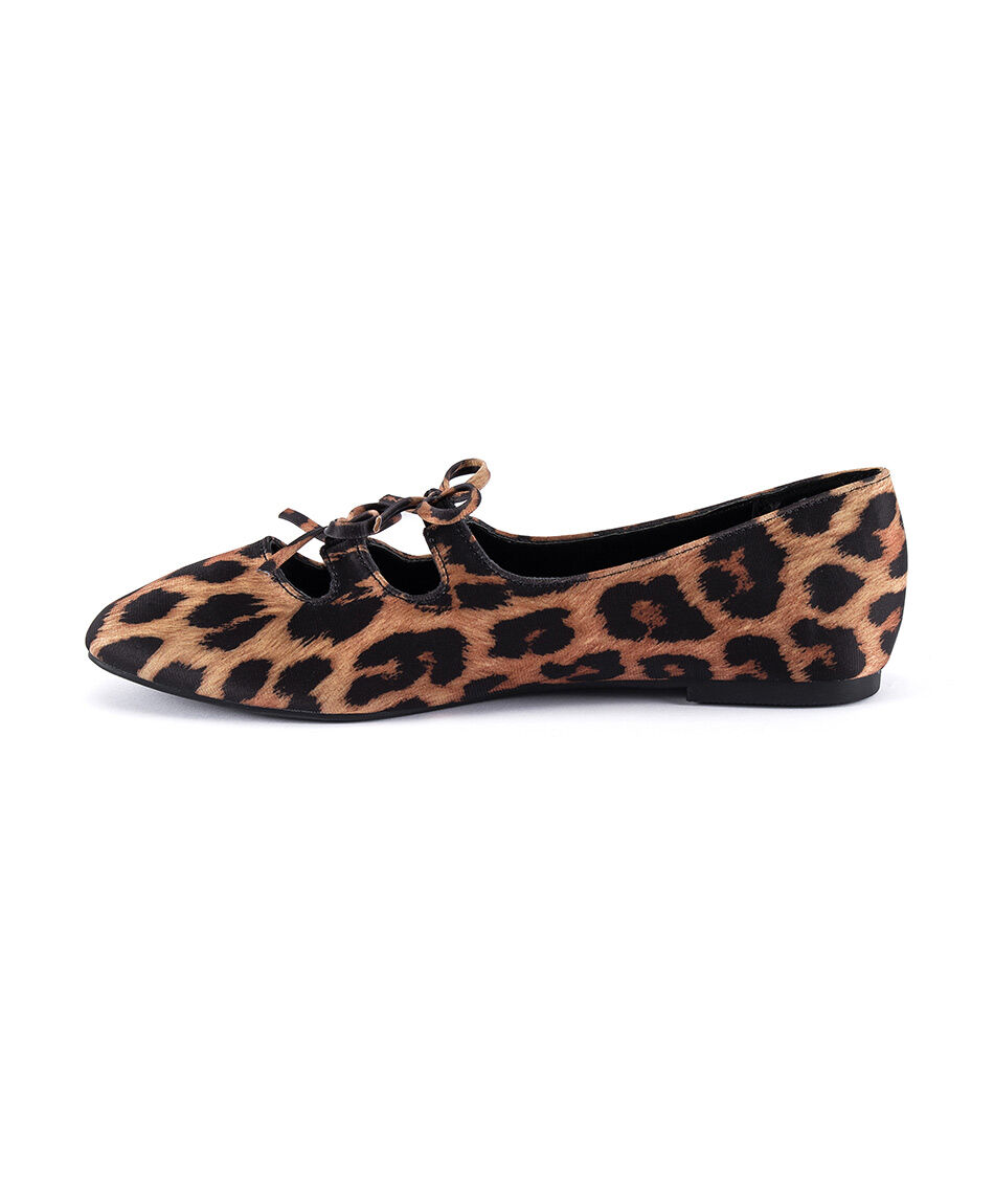 Ballerina mujer animal print