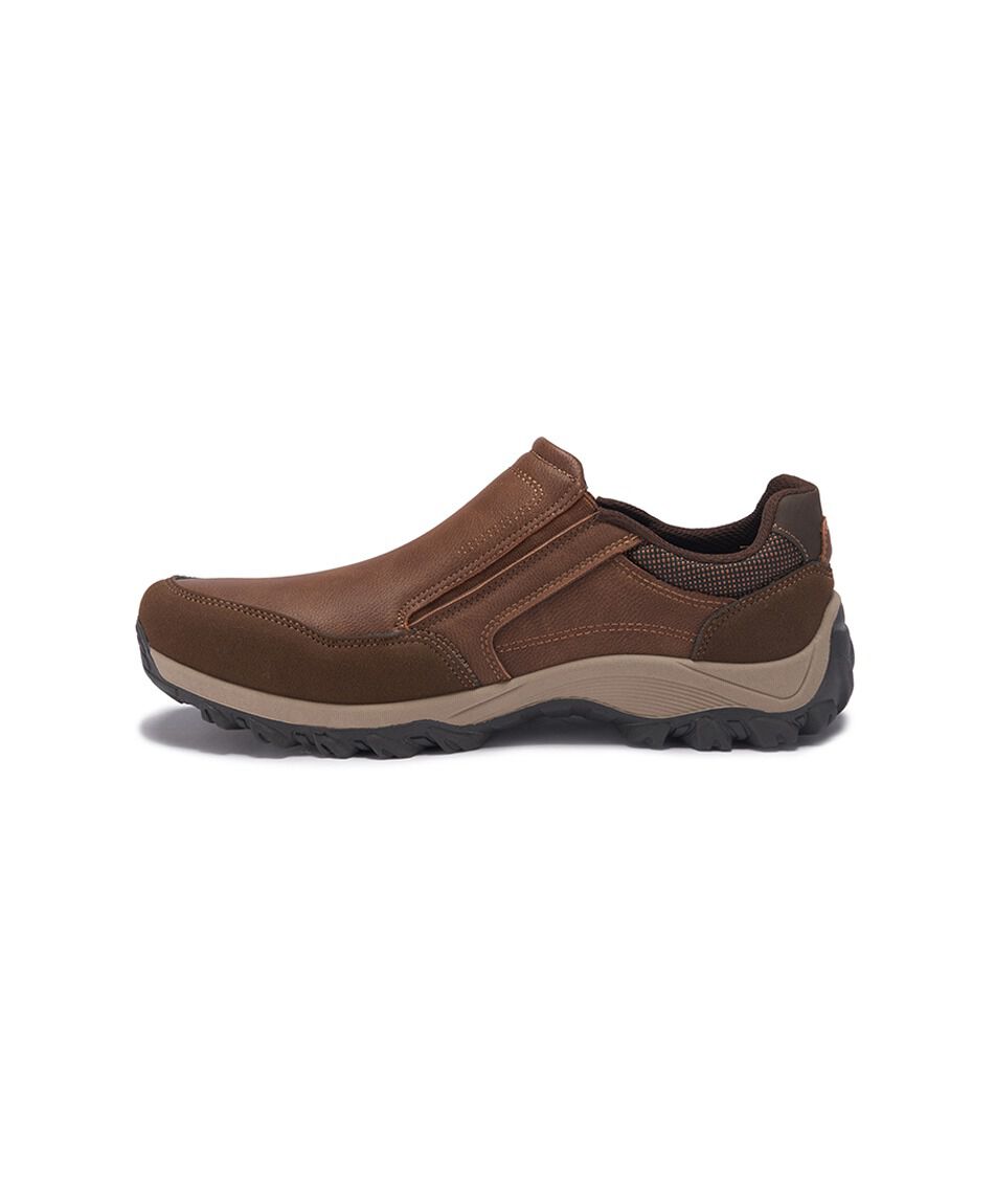 Mocas&iacute;n hombre liso caf&eacute;
