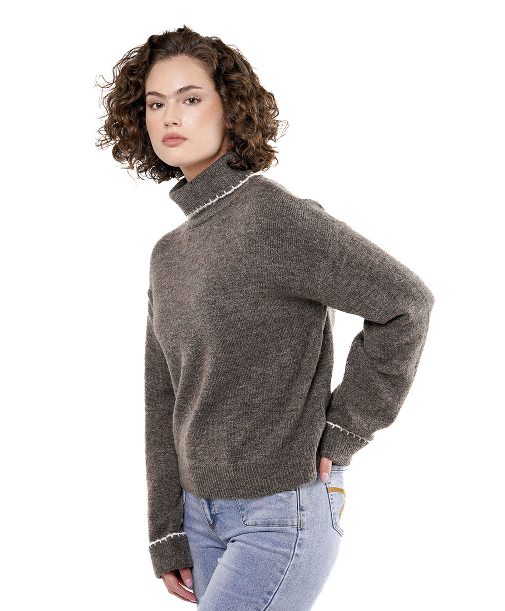 Sweater mujer liso cuello alto Sweater mujer liso cuello alto