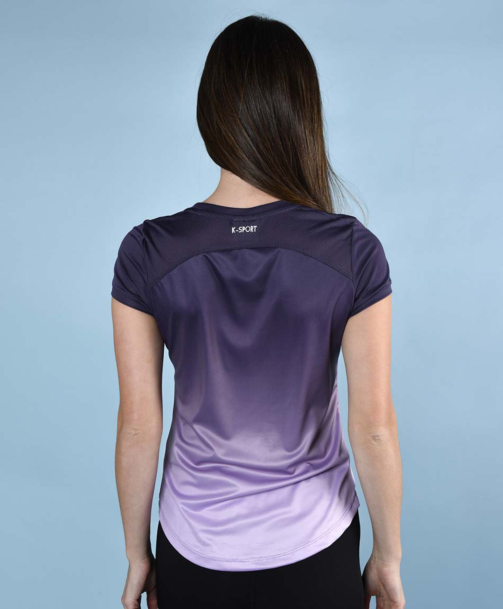 Polera deportiva manga corta cuello redondo Polera deportiva manga corta cuello redondo