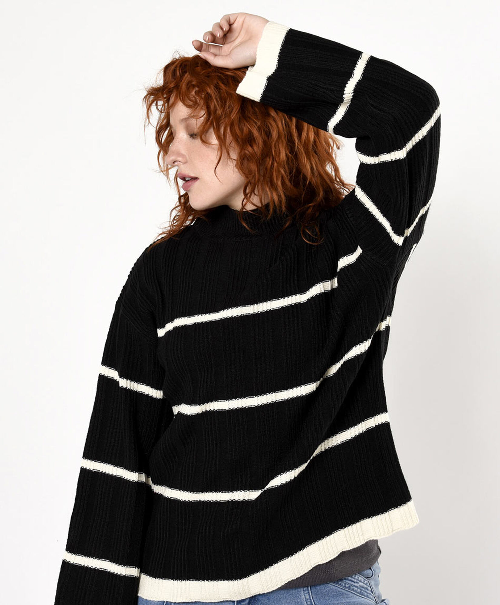Sweater mujer líneas manga ancha Sweater mujer líneas manga ancha