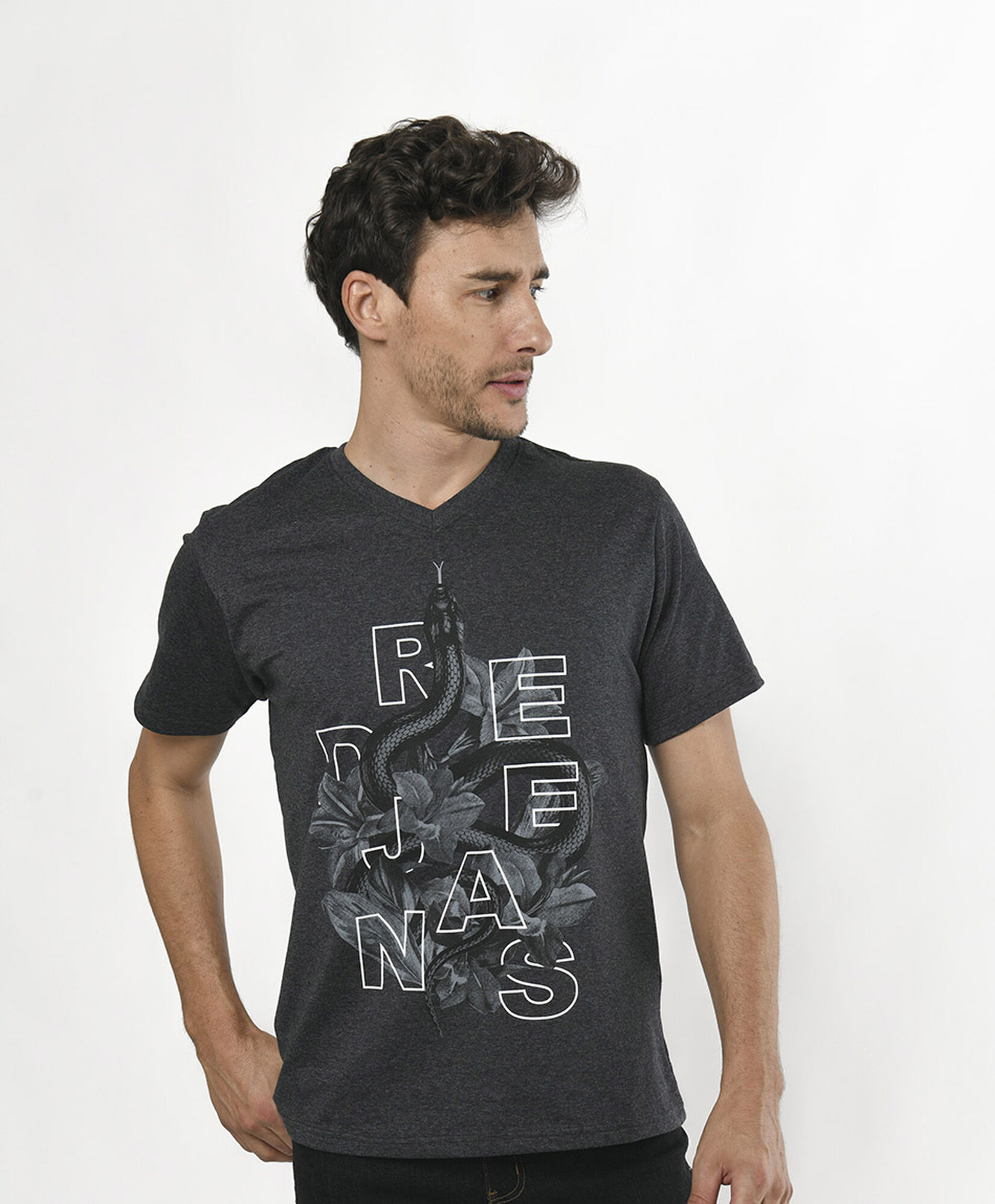 Polera hombre serpiente estampada Polera hombre serpiente estampada