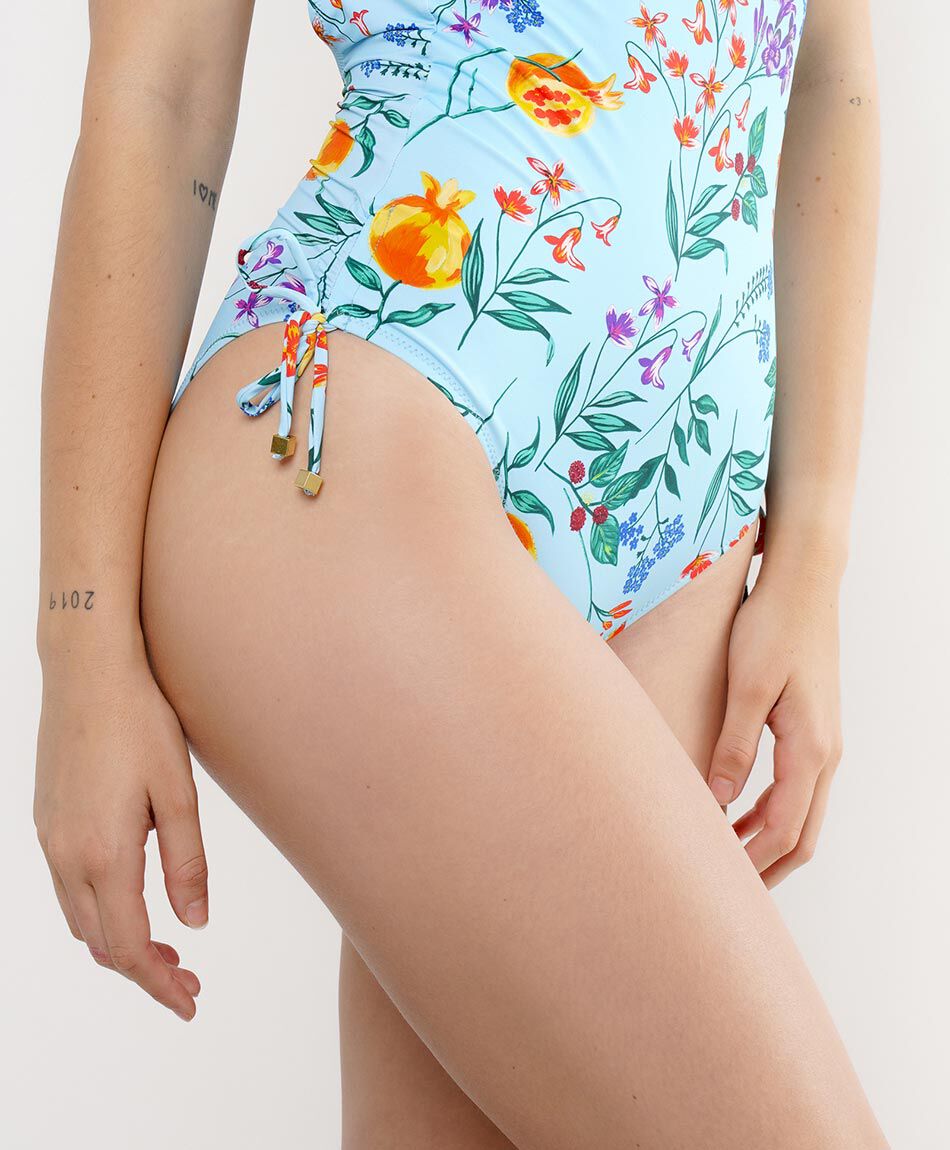 Traje de ba&ntilde;o mujer florcitas