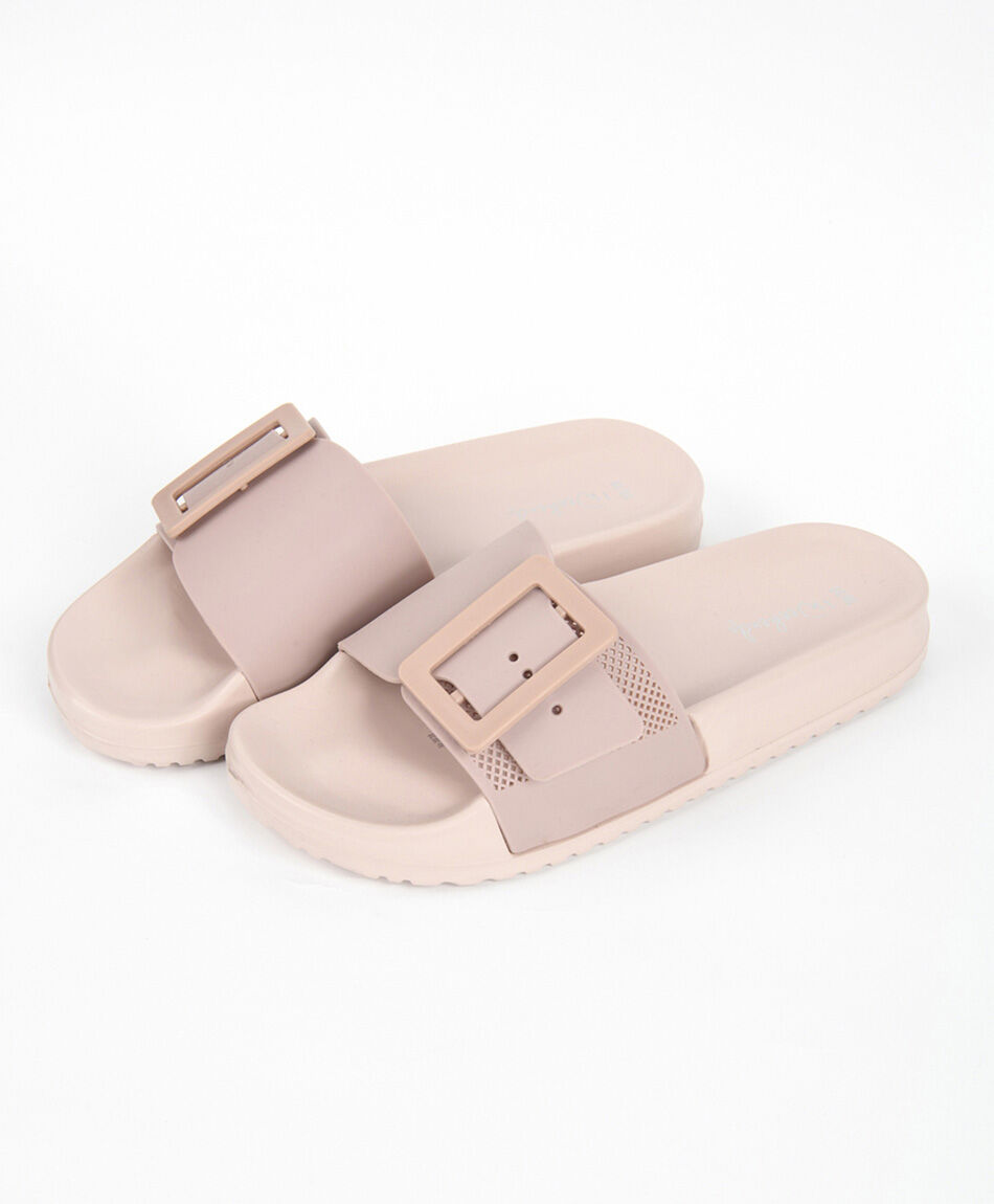 Sandalia mujer hebilla rosada