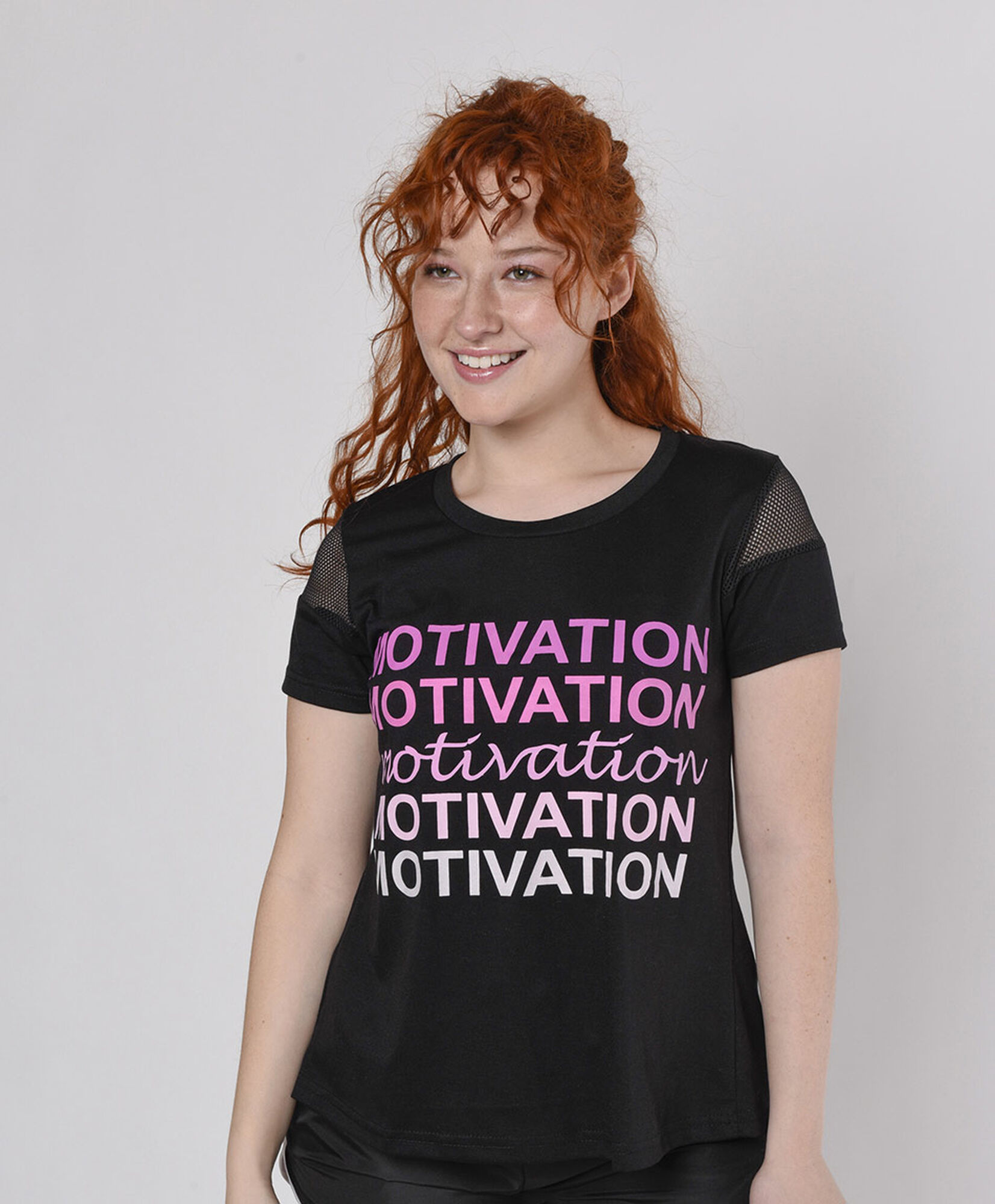 Polera deportiva mujer espalda abierta Polera deportiva mujer espalda abierta