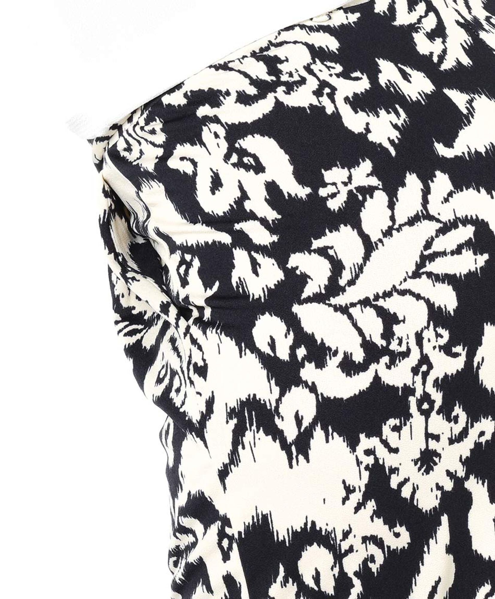 Pantalón mujer estampado figuras Pantalón mujer estampado figuras