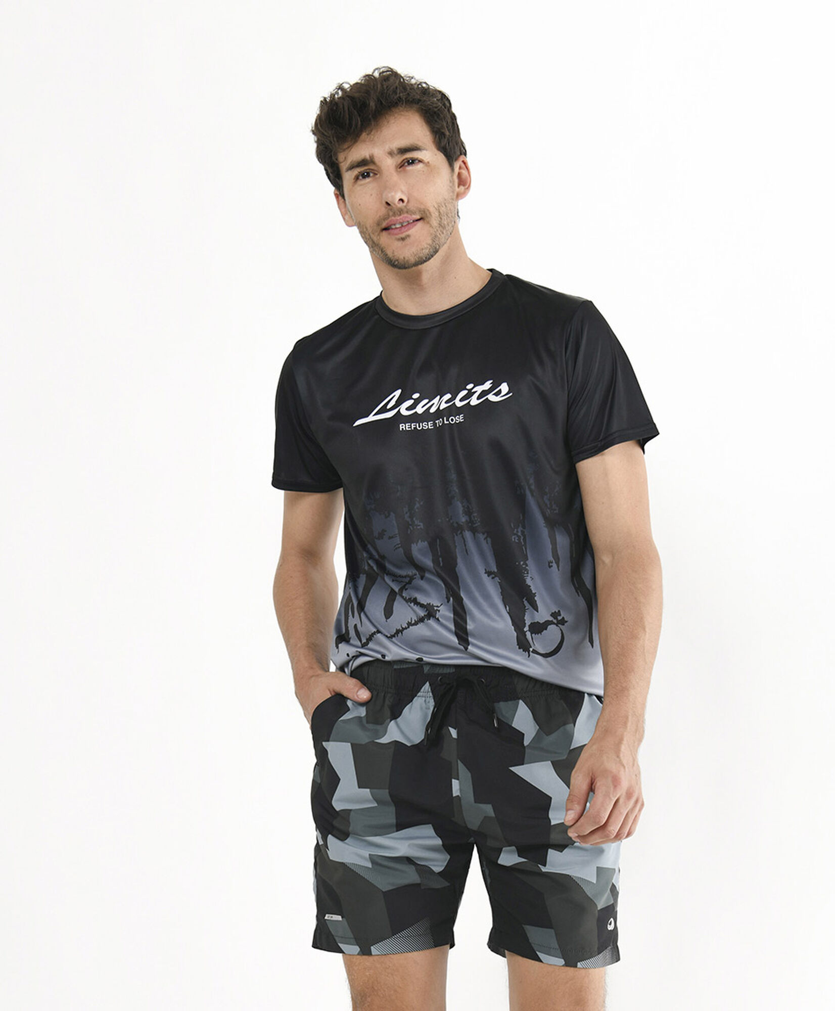 Short deportivo hombre formas con malla Short deportivo hombre formas con malla