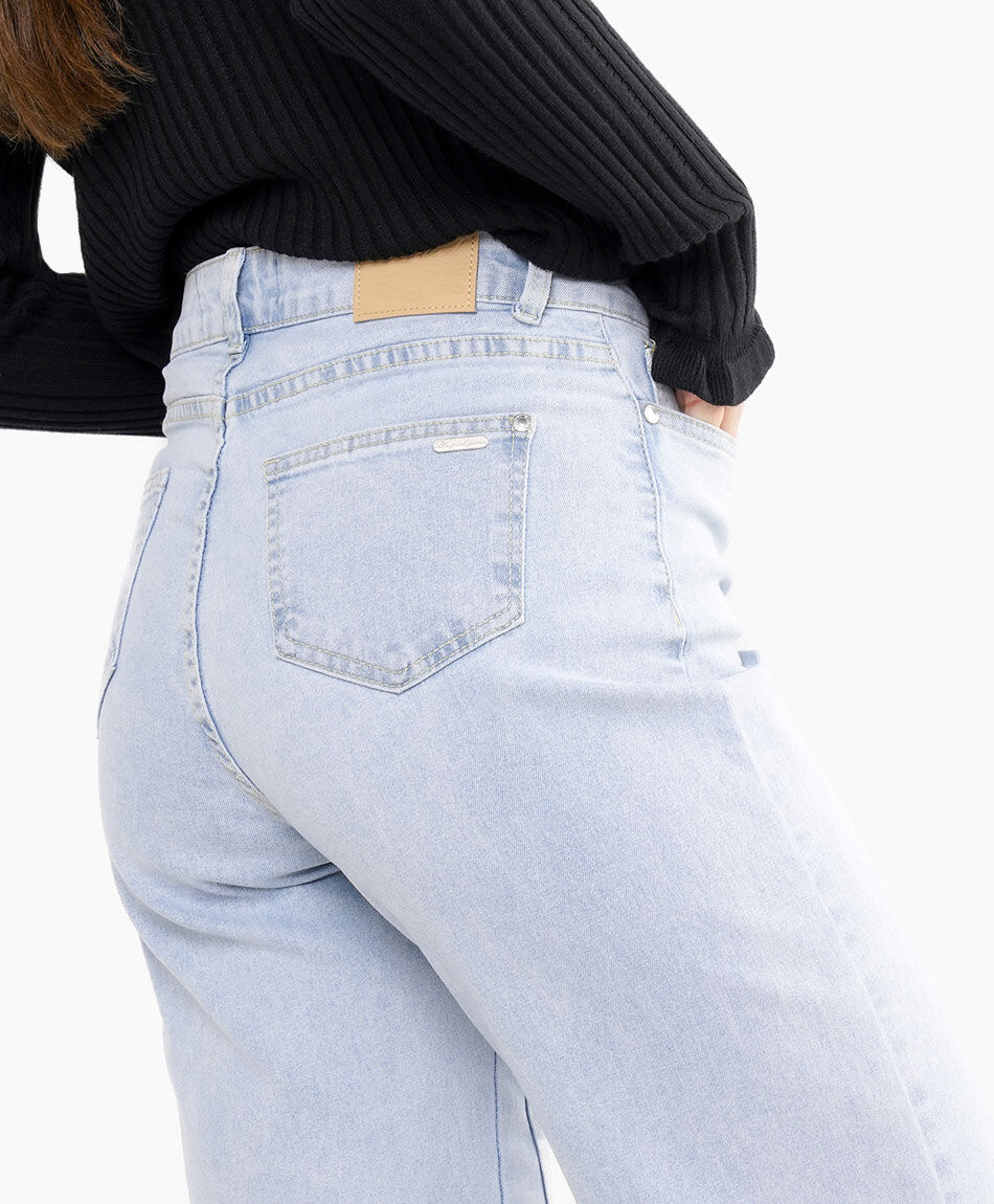 Jeans mujer corte frontal