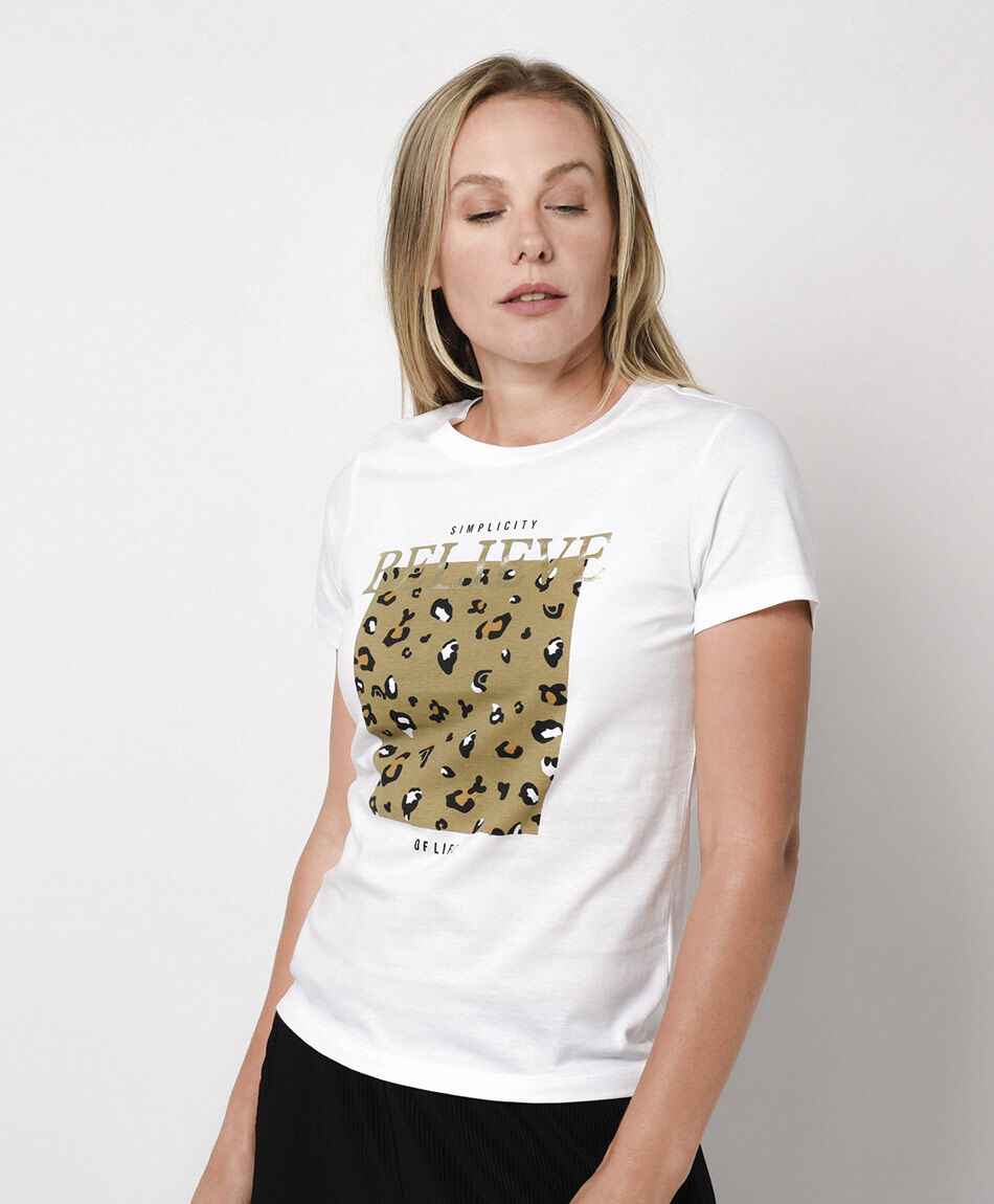 Polera mujer cuadro animal print