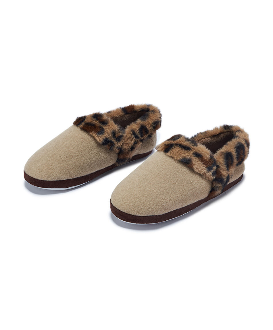 Pantuflas mujer animal print