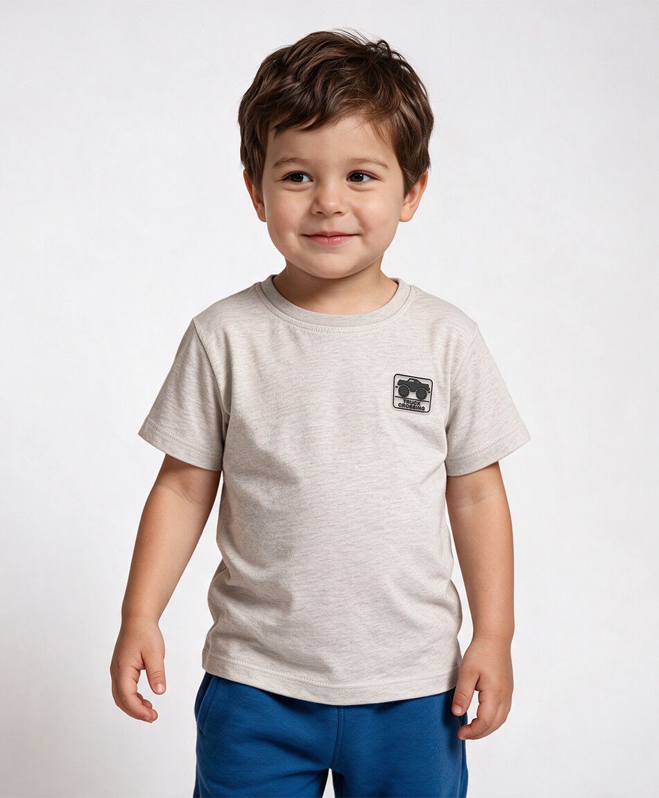 Polera beb&eacute; parche autito
