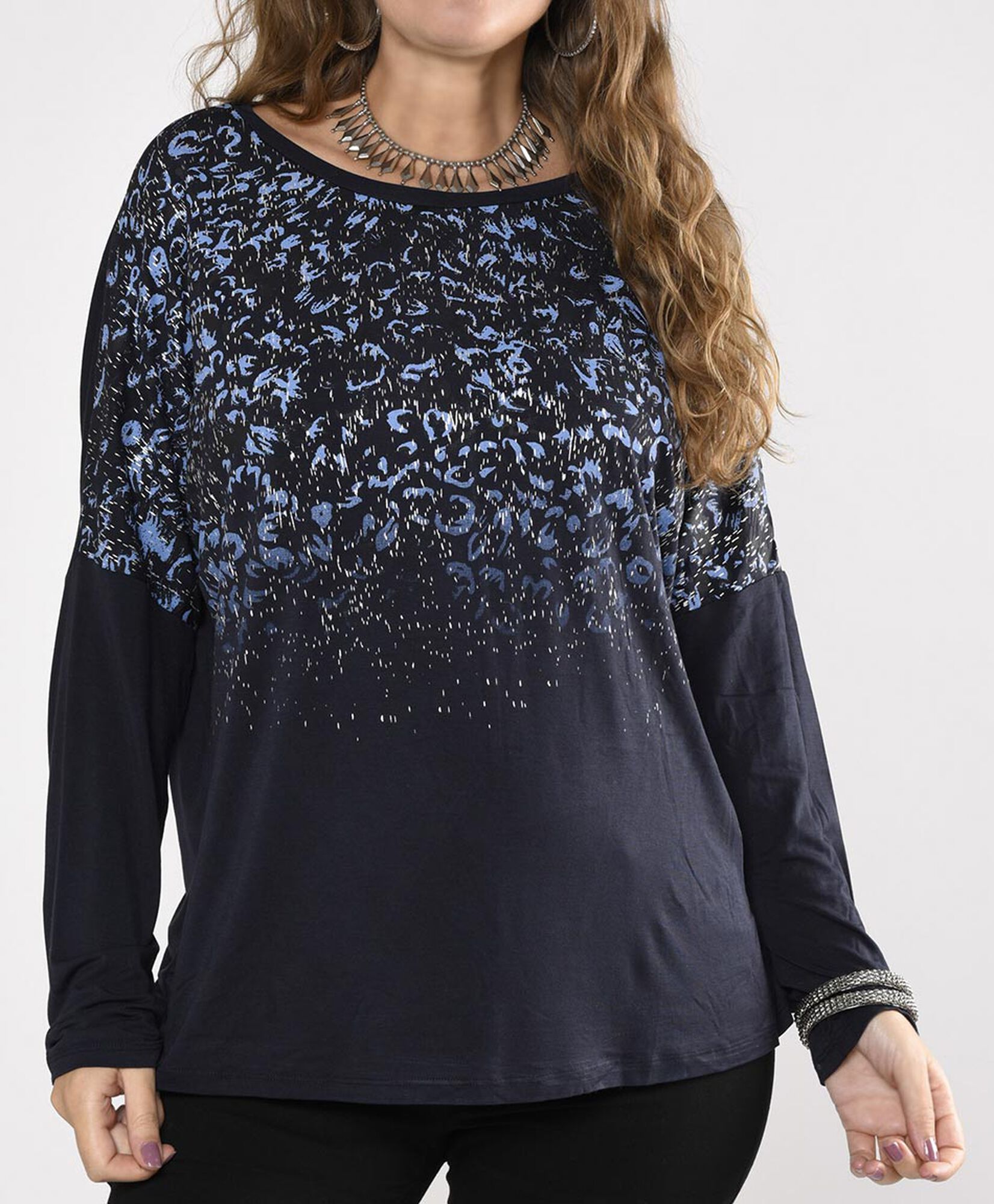 Polera manga larga cuello redondo Polera manga larga cuello redondo