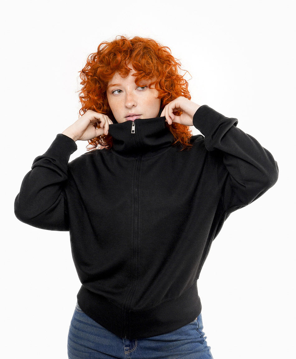 Poler&oacute;n mujer cuello largo black