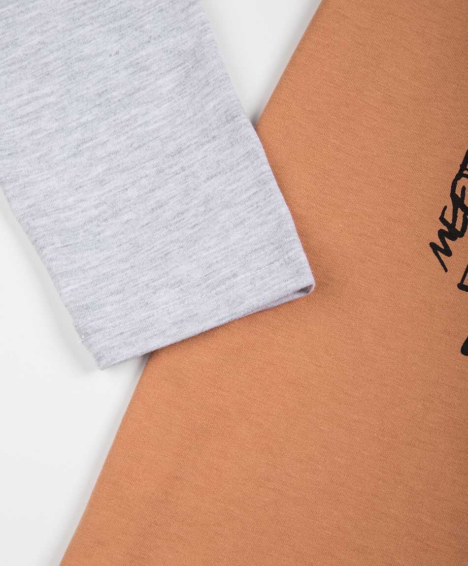 Polera ni&ntilde;o estampado skate