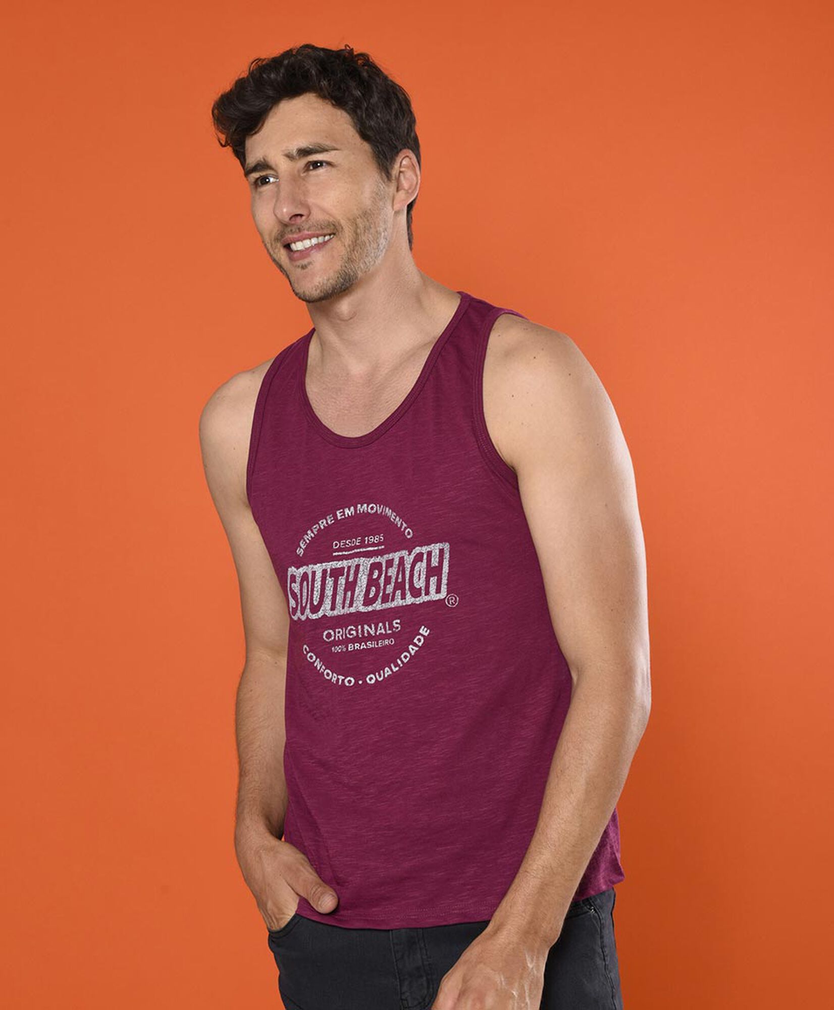 Polera sin mangas cuello redondo Polera sin mangas cuello redondo
