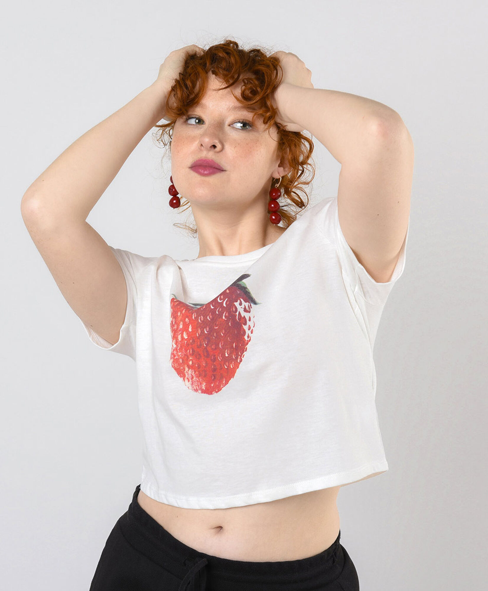 Polera mujer estampado frutilla Polera mujer estampado frutilla