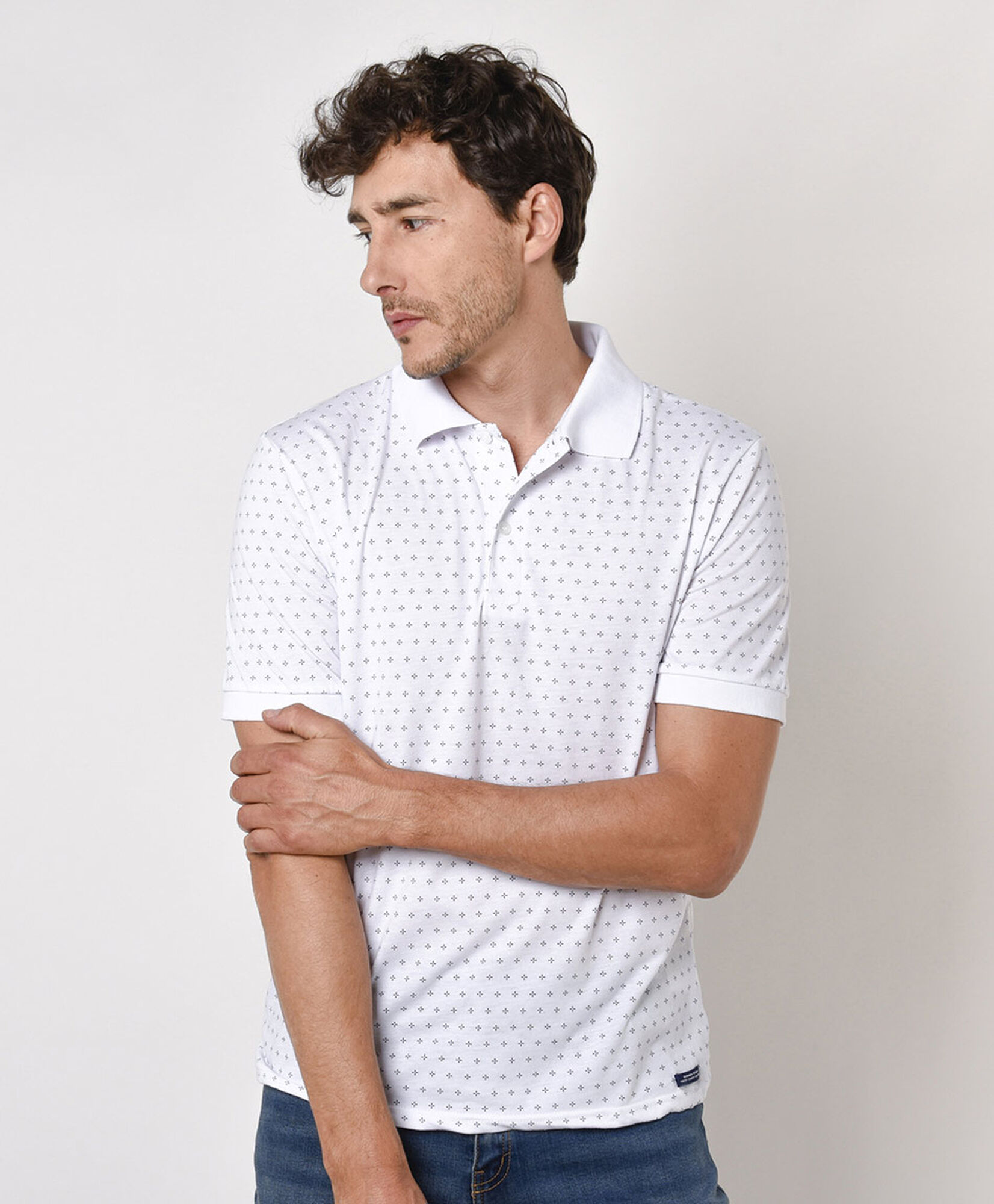 Polera hombre cruces cuello piqué Polera hombre cruces cuello piqué