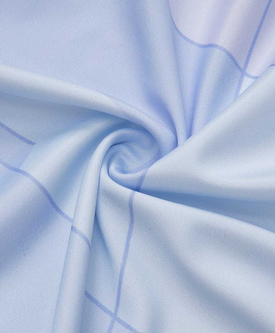 Polera deportiva hombre geometrica