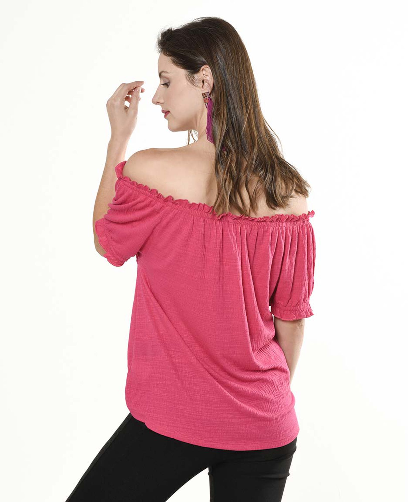 Polera manga corta cuello redondo Polera manga corta cuello redondo