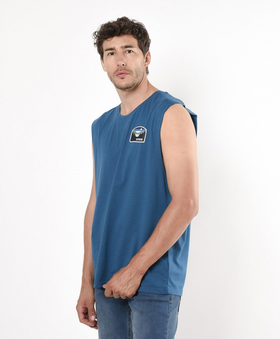 Polera hombre estampado outdoor sin mangas