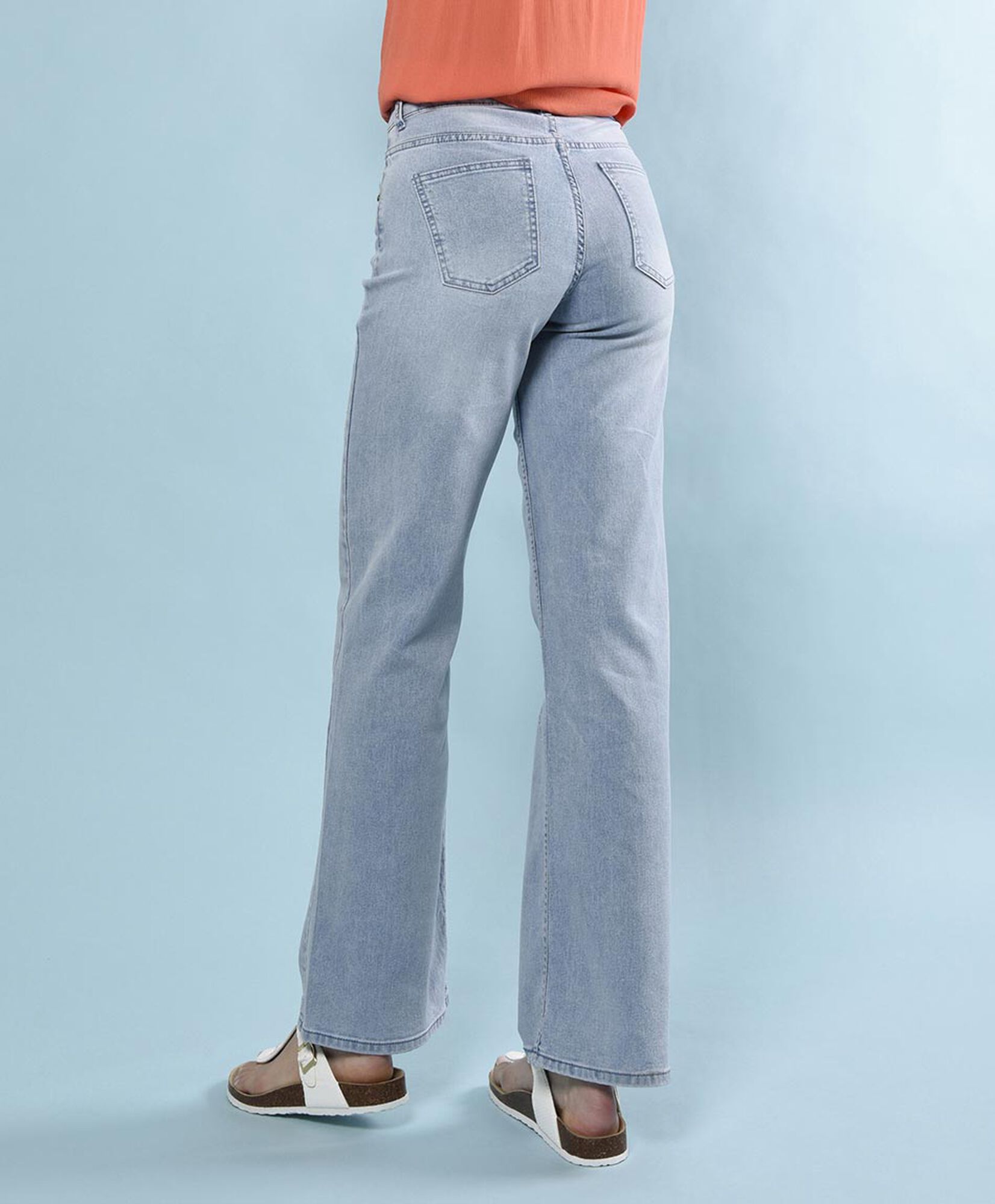 Jeans tiro alto Jeans tiro alto