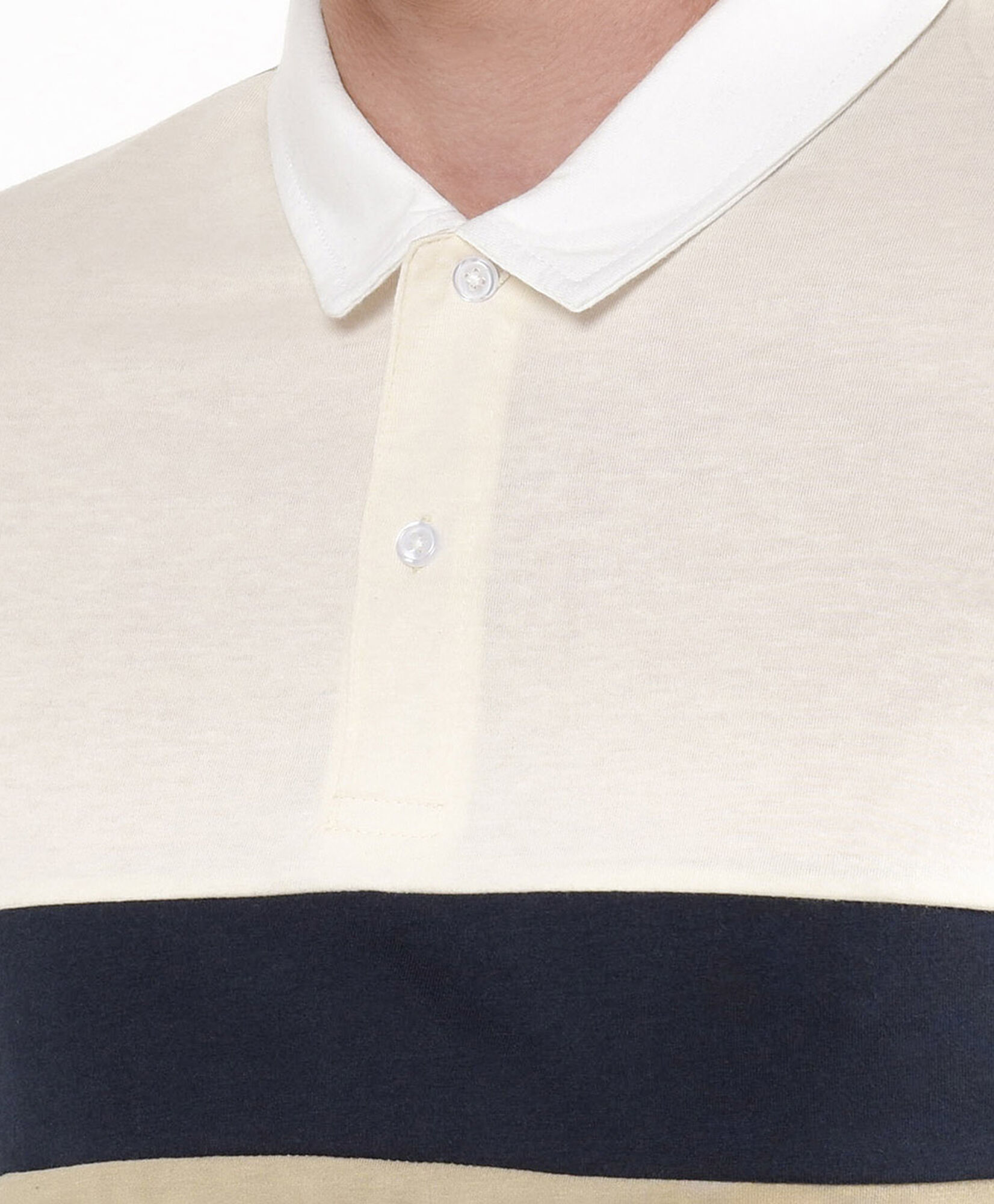 Polera hombre tricolor cuello piqué Polera hombre tricolor cuello piqué