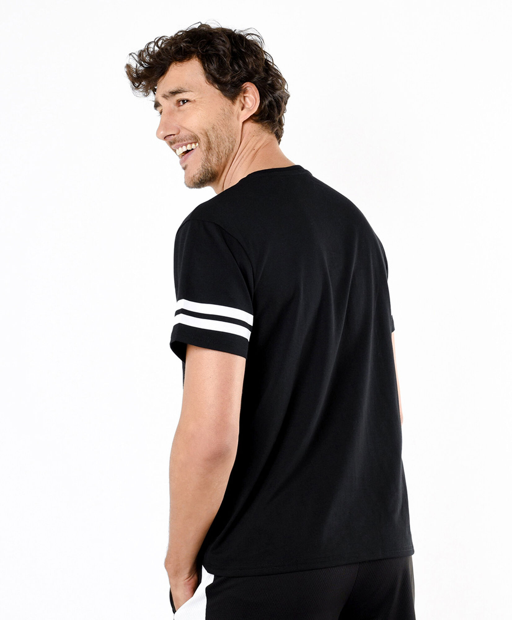 Polera deportiva hombre los ángeles Polera deportiva hombre los ángeles