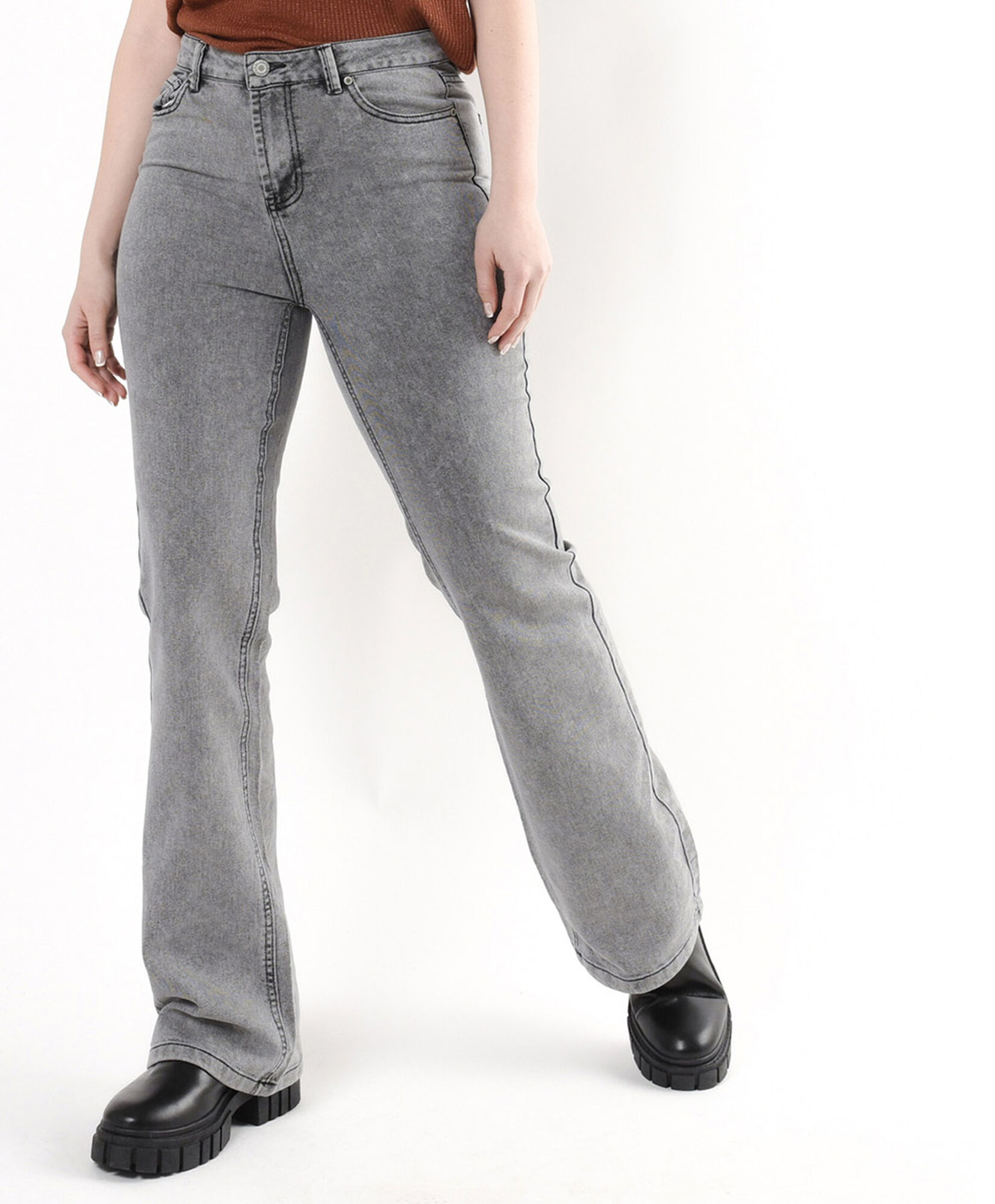 Jeans mujer gris flare Jeans mujer gris flare