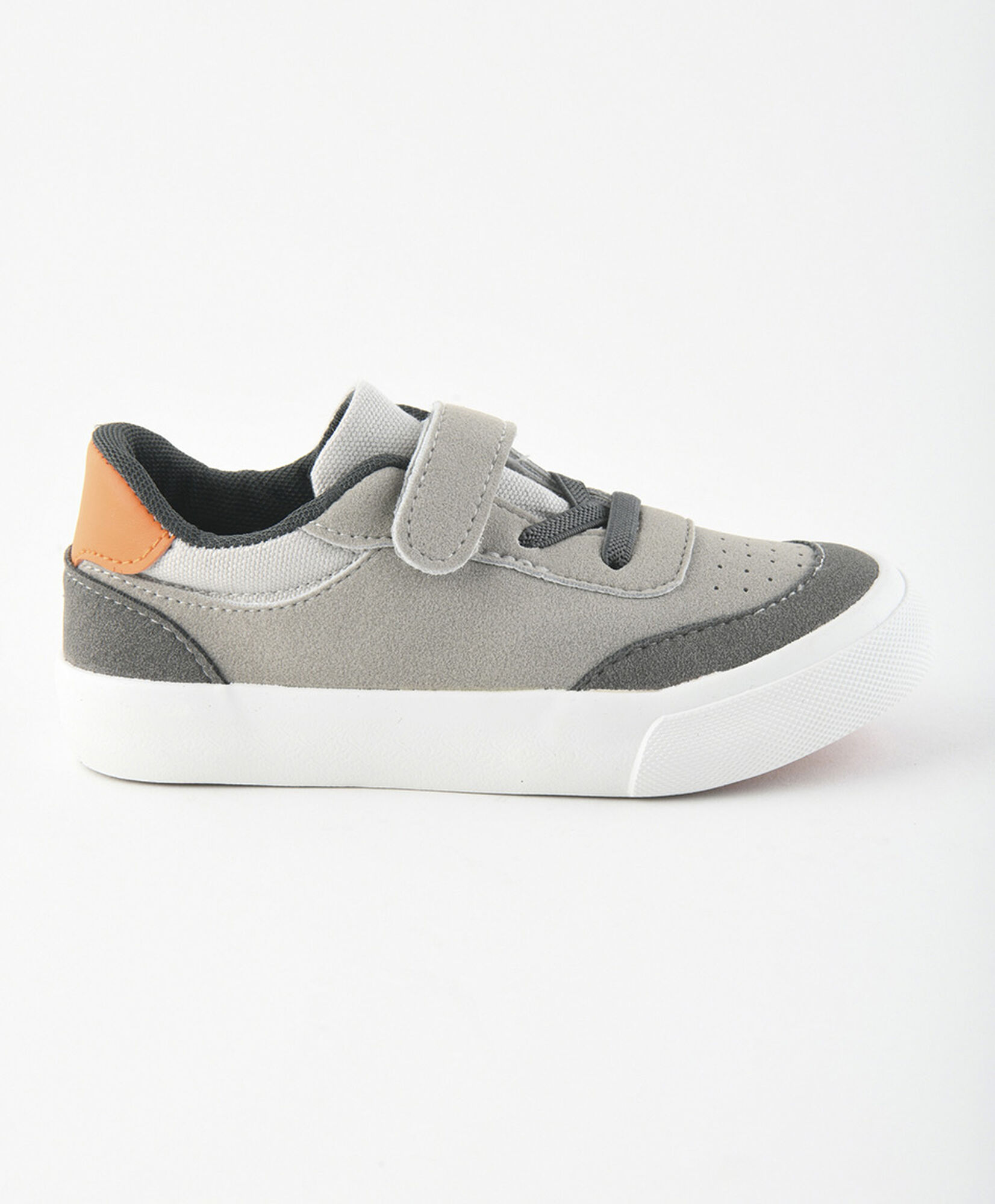 Zapatilla infantil (24 a 29) gris velcro Zapatilla infantil (24 a 29) gris velcro