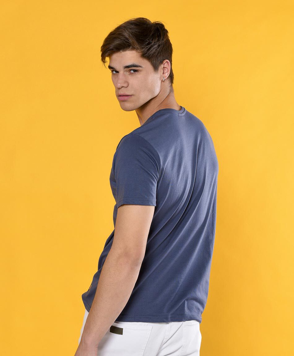 Polera manga corta cuello redondo