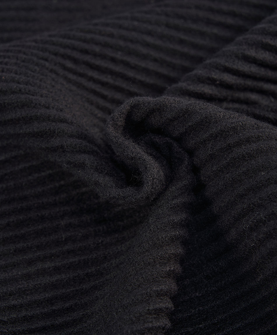 Ruana mujer negro azabache