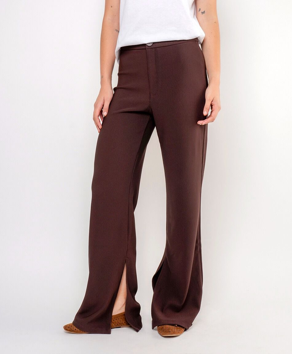 Pantal&oacute;n mujer basta abierta