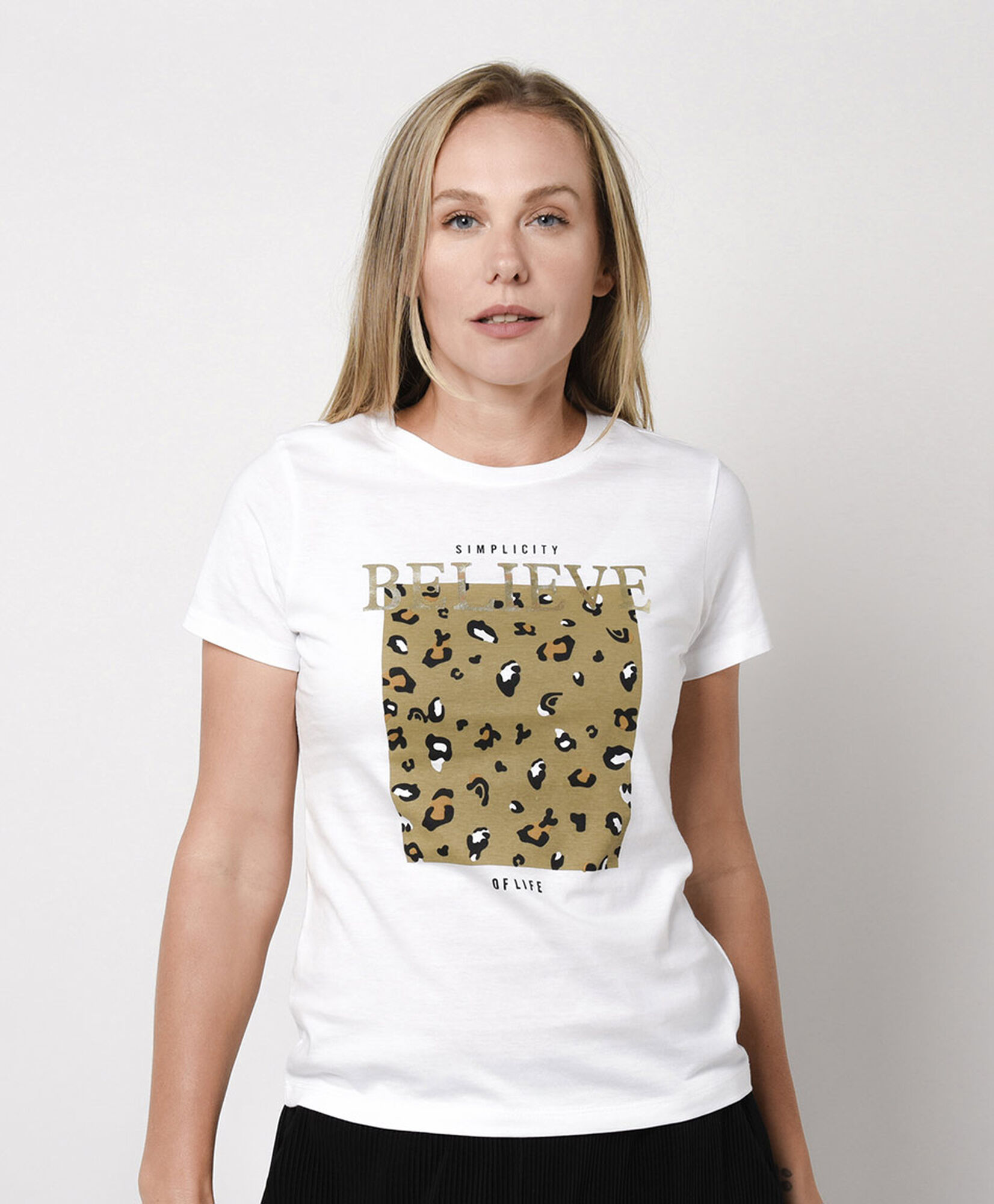 Polera mujer cuadro animal print Polera mujer cuadro animal print