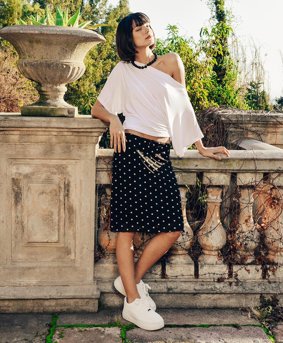 Falda mujer mesh puntos