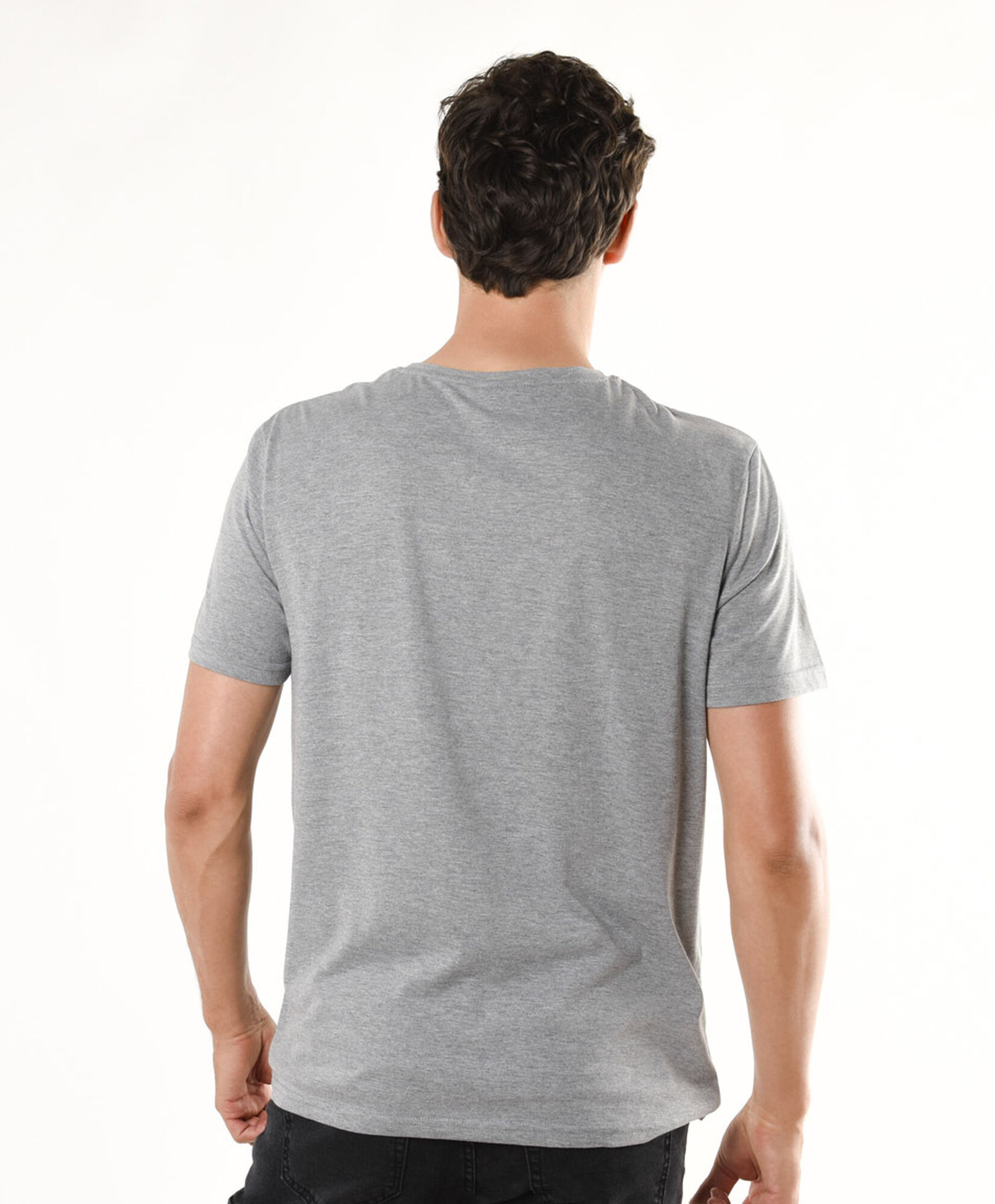 Polera hombre básica lisa Polera hombre básica lisa
