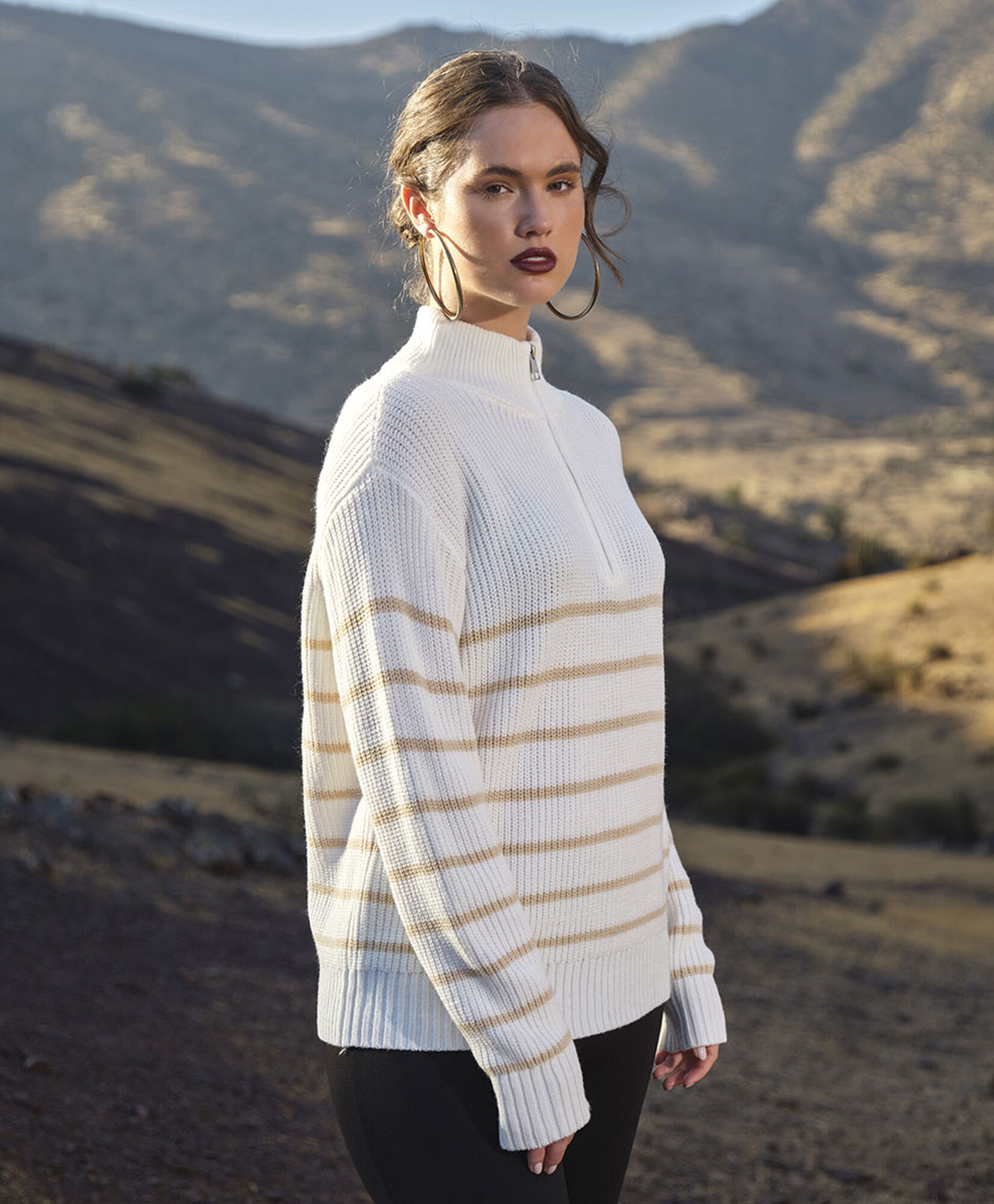 Sweater mujer líneas cierre medio Sweater mujer líneas cierre medio