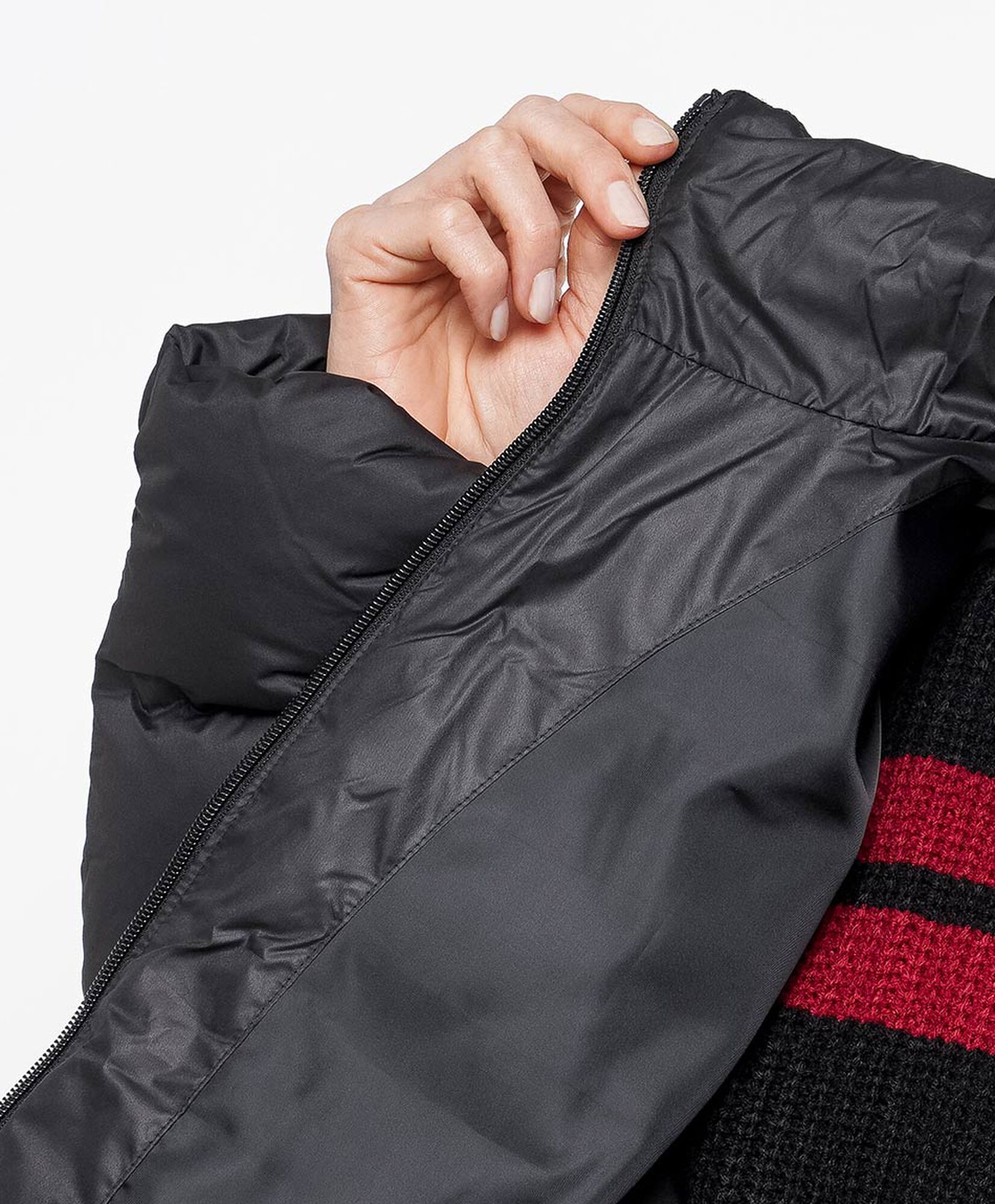 Parka mujer puffa crop negra Parka mujer puffa crop negra