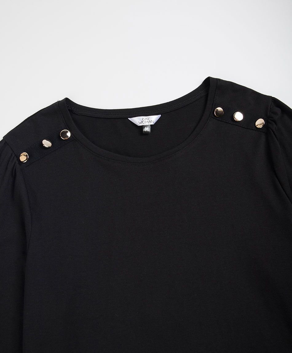 Polera mujer tachas hombro
