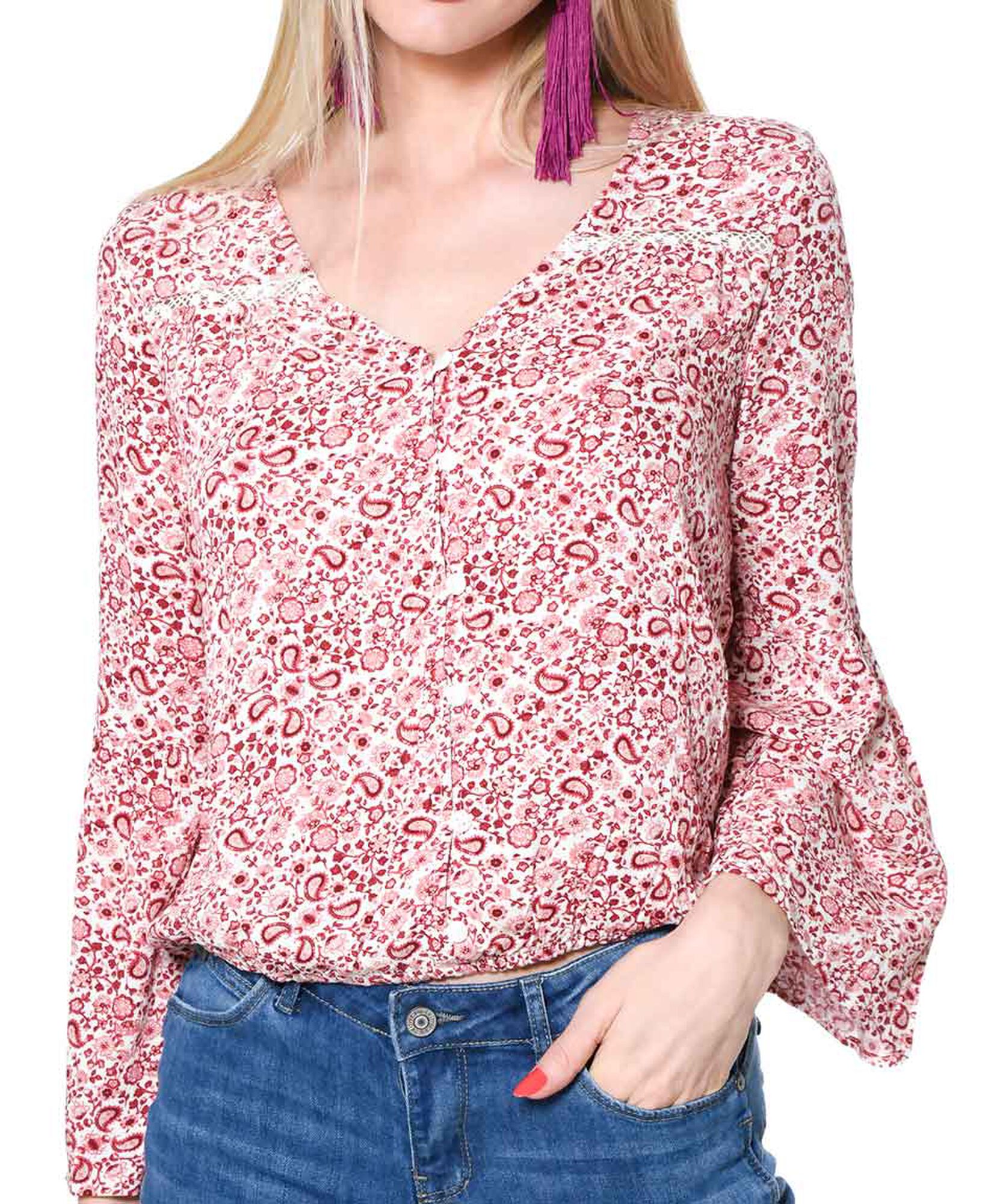 Blusa encaje manga flare Blusa encaje manga flare