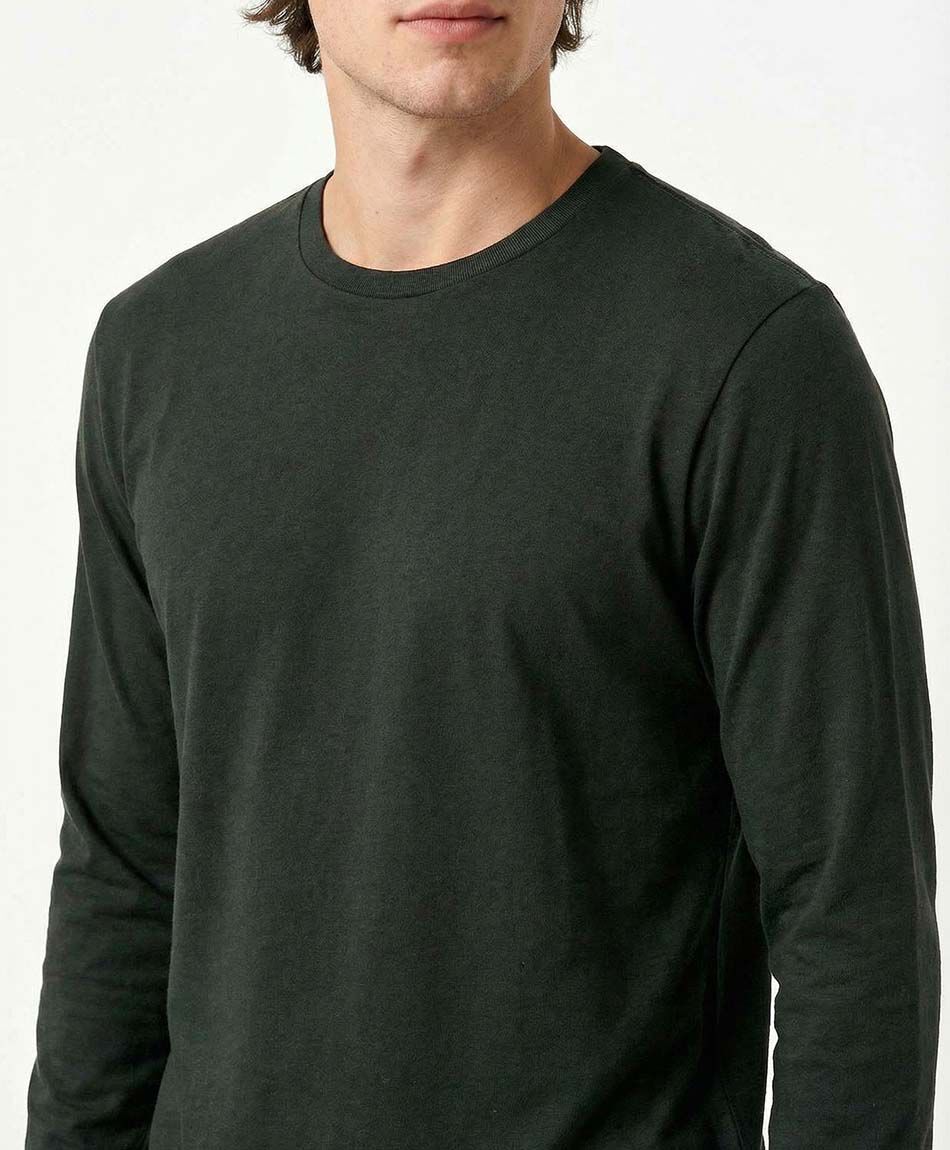 Polera hombre lisa manga larga