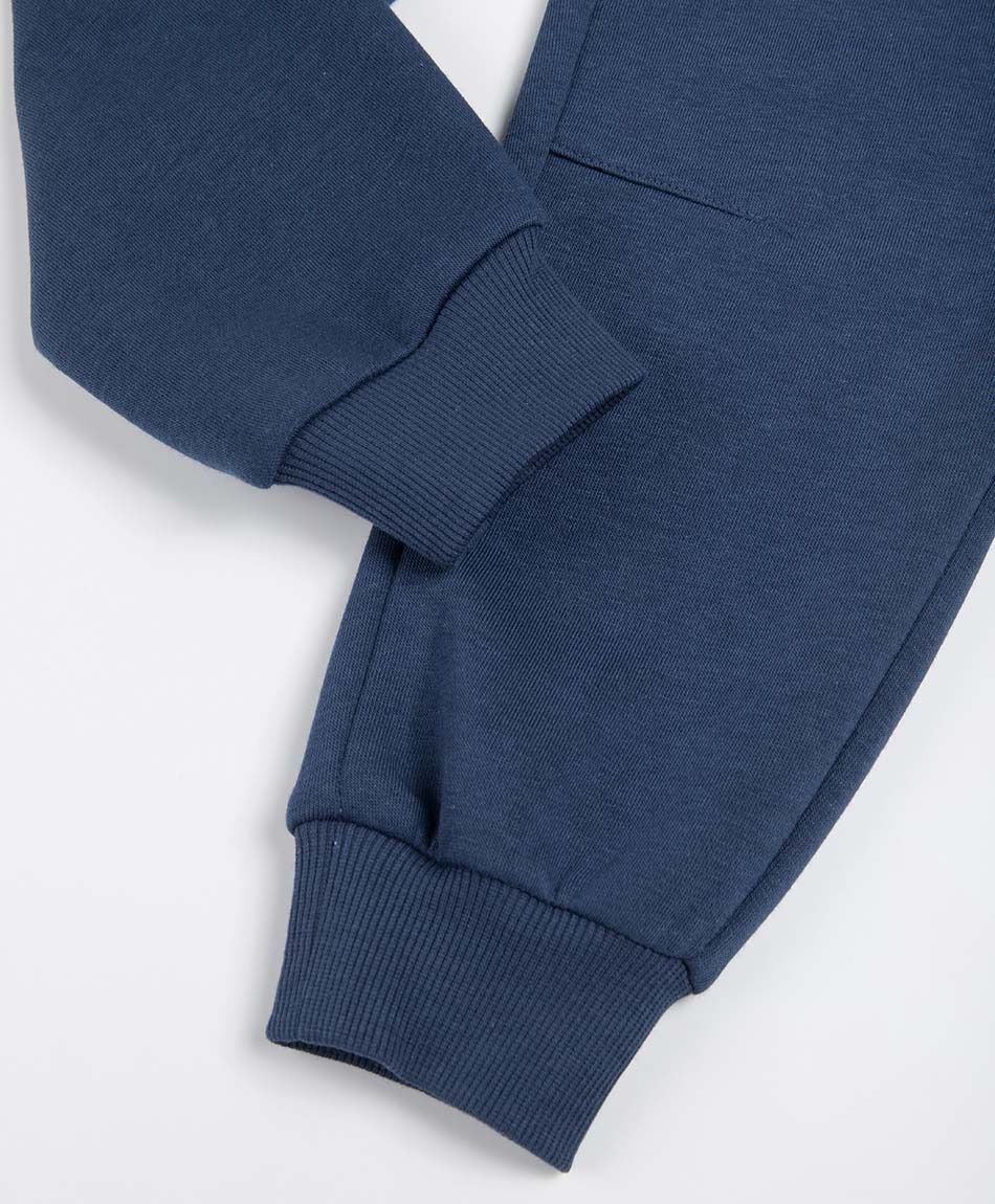 Pantal&oacute;n buzo ni&ntilde;o costuras