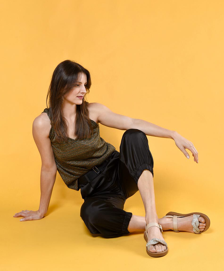 Sandalia comfort brillos