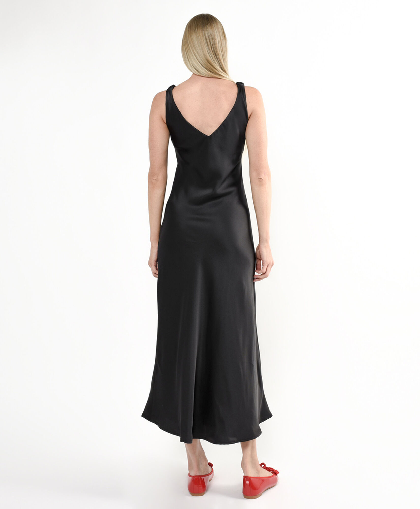 Vestido mujer diseño satén Vestido mujer diseño satén