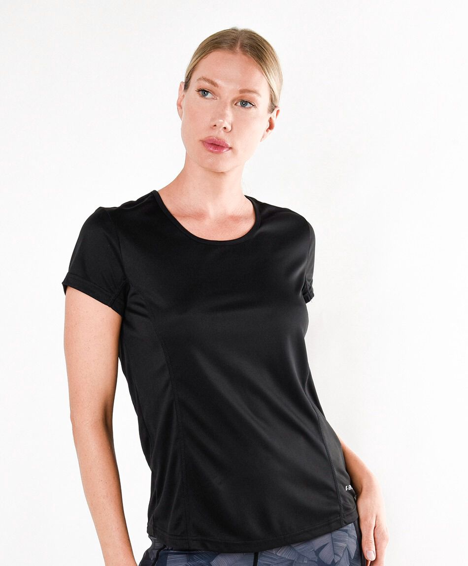 Polera deportiva mujer transparencia