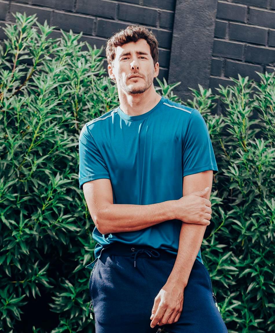 Polera deportiva hombre doble l&iacute;nea